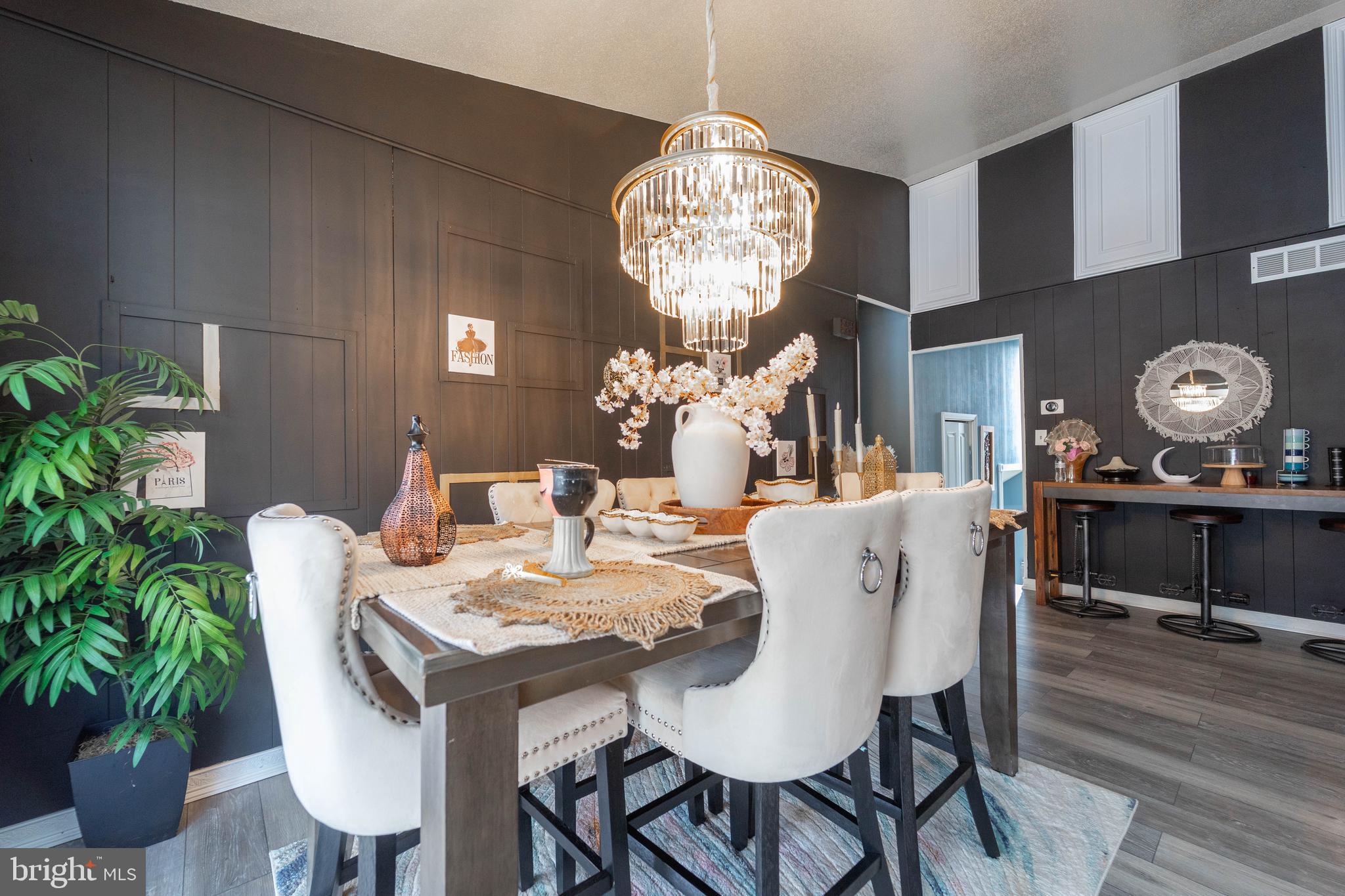 LAYDON PARK - Residential