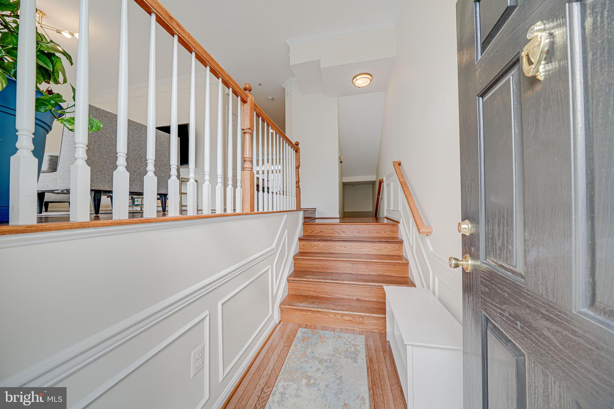 AUGUST WOODS - Residential