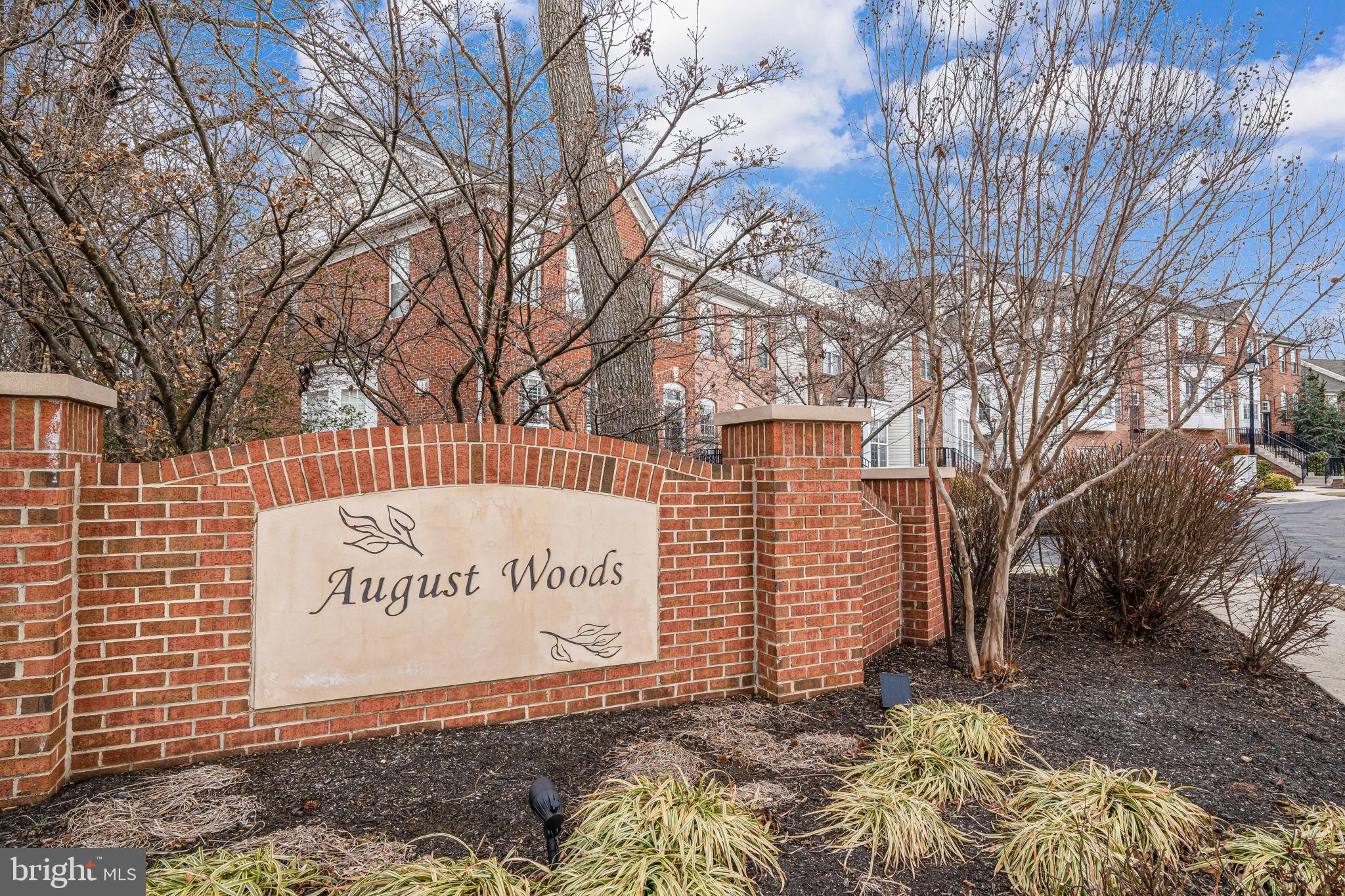 AUGUST WOODS - Residential