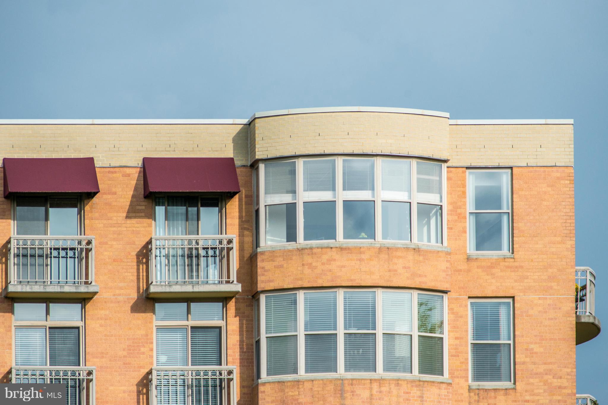 MADISON PARK CONDOMINIUMS - Residential