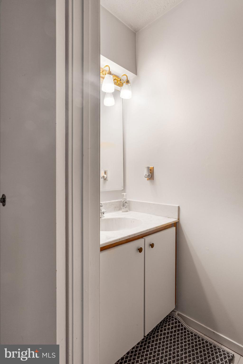 KINGS CONTRIVANCE - Residential