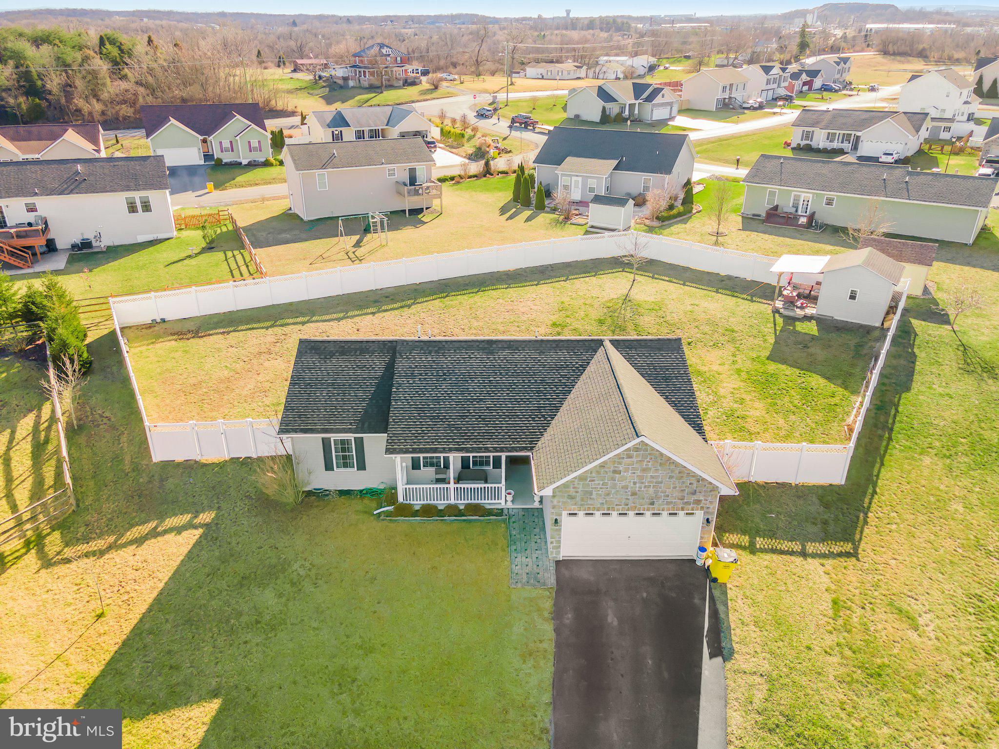 VINEYARDS - Residential