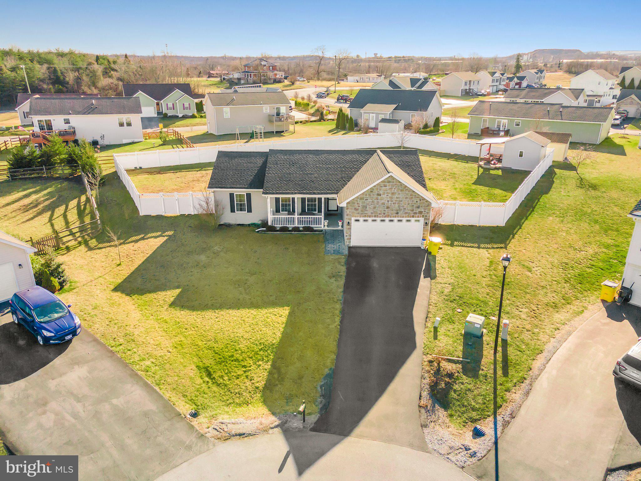 VINEYARDS - Residential