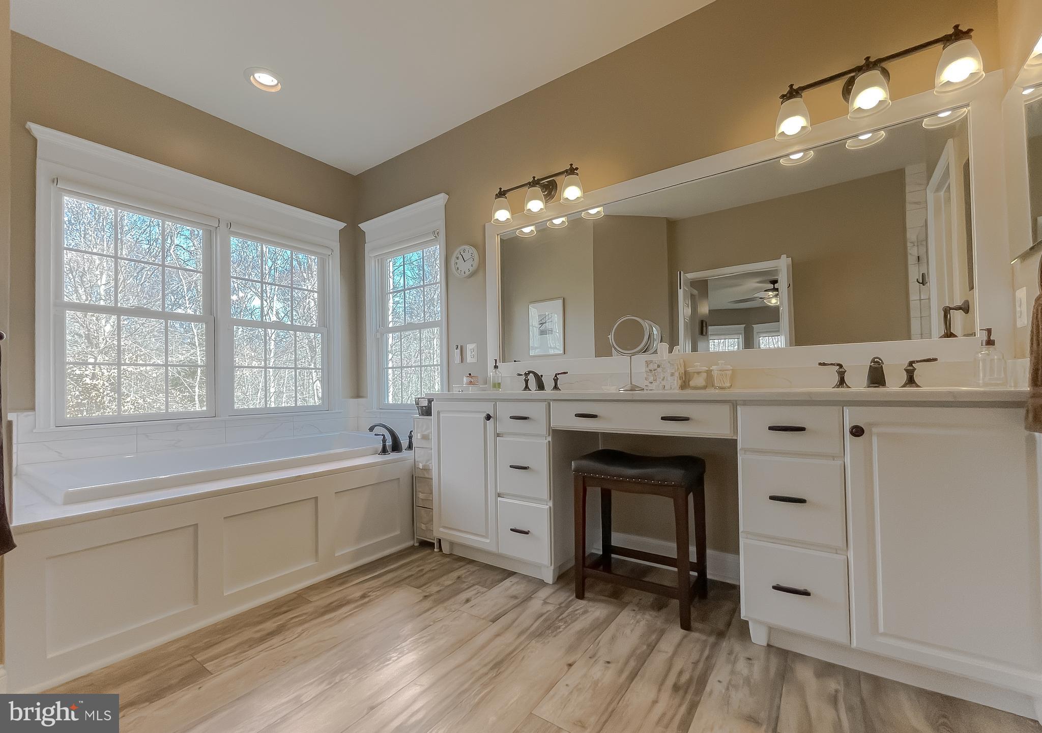 MCINTOSH - Residential