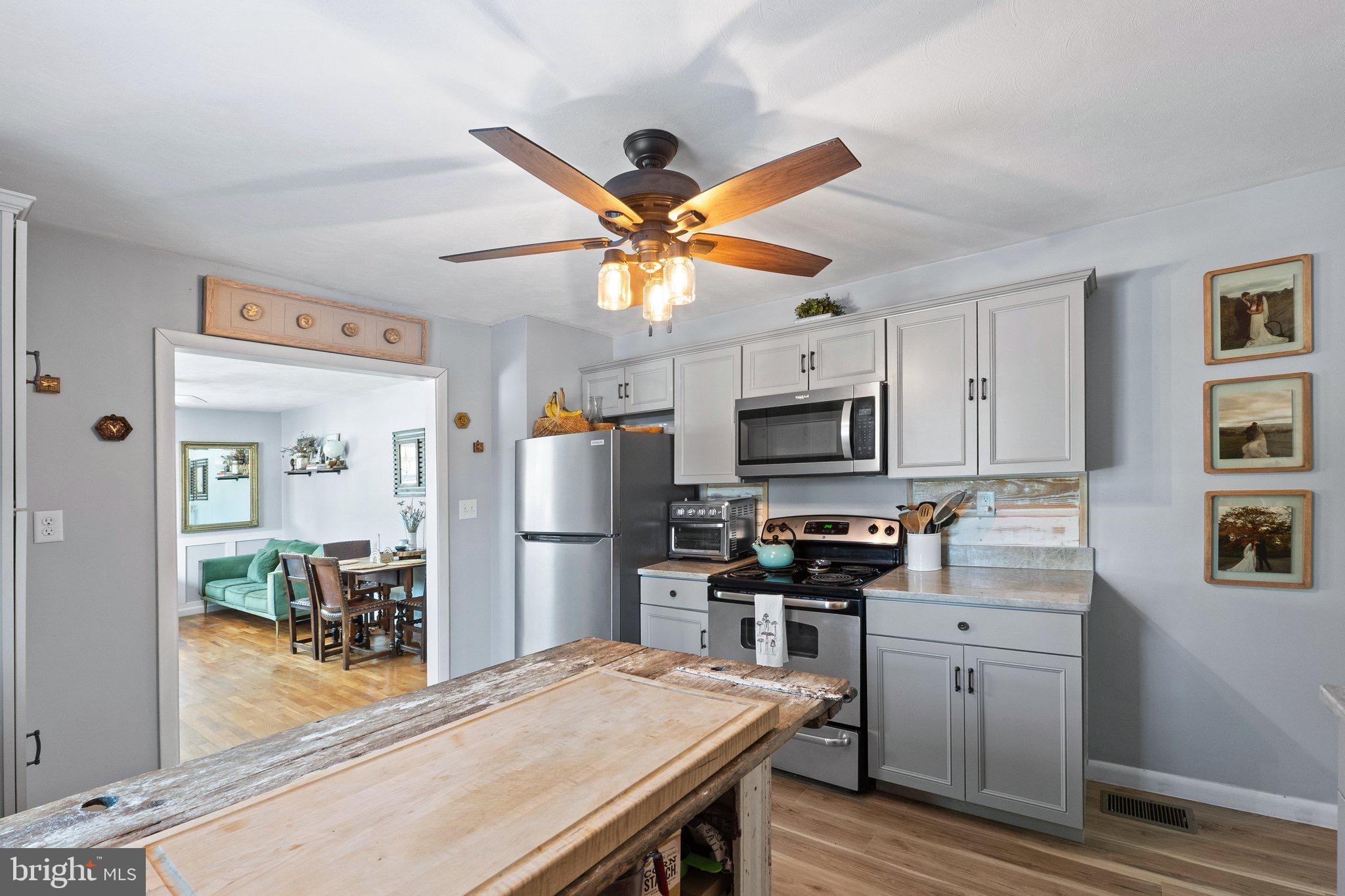 BERRYVILLE - Residential