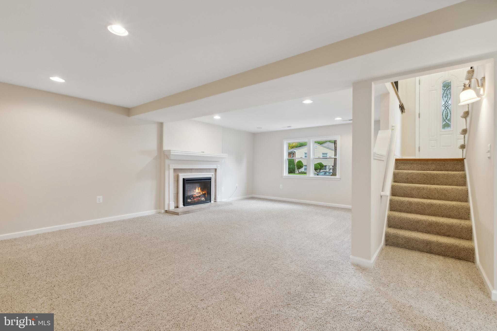 DALE CITY - Residential