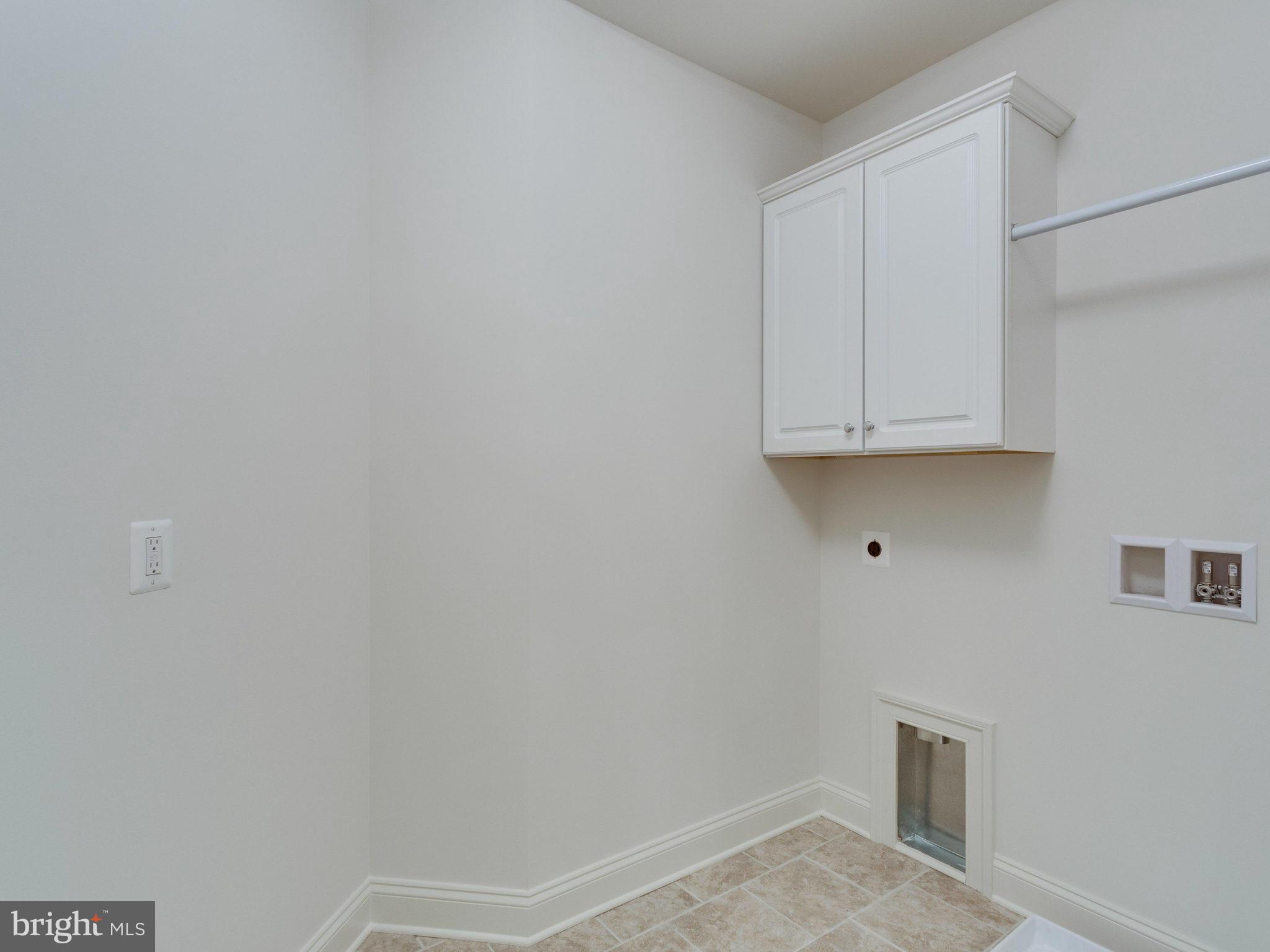 WEST LANGLEY - Residential