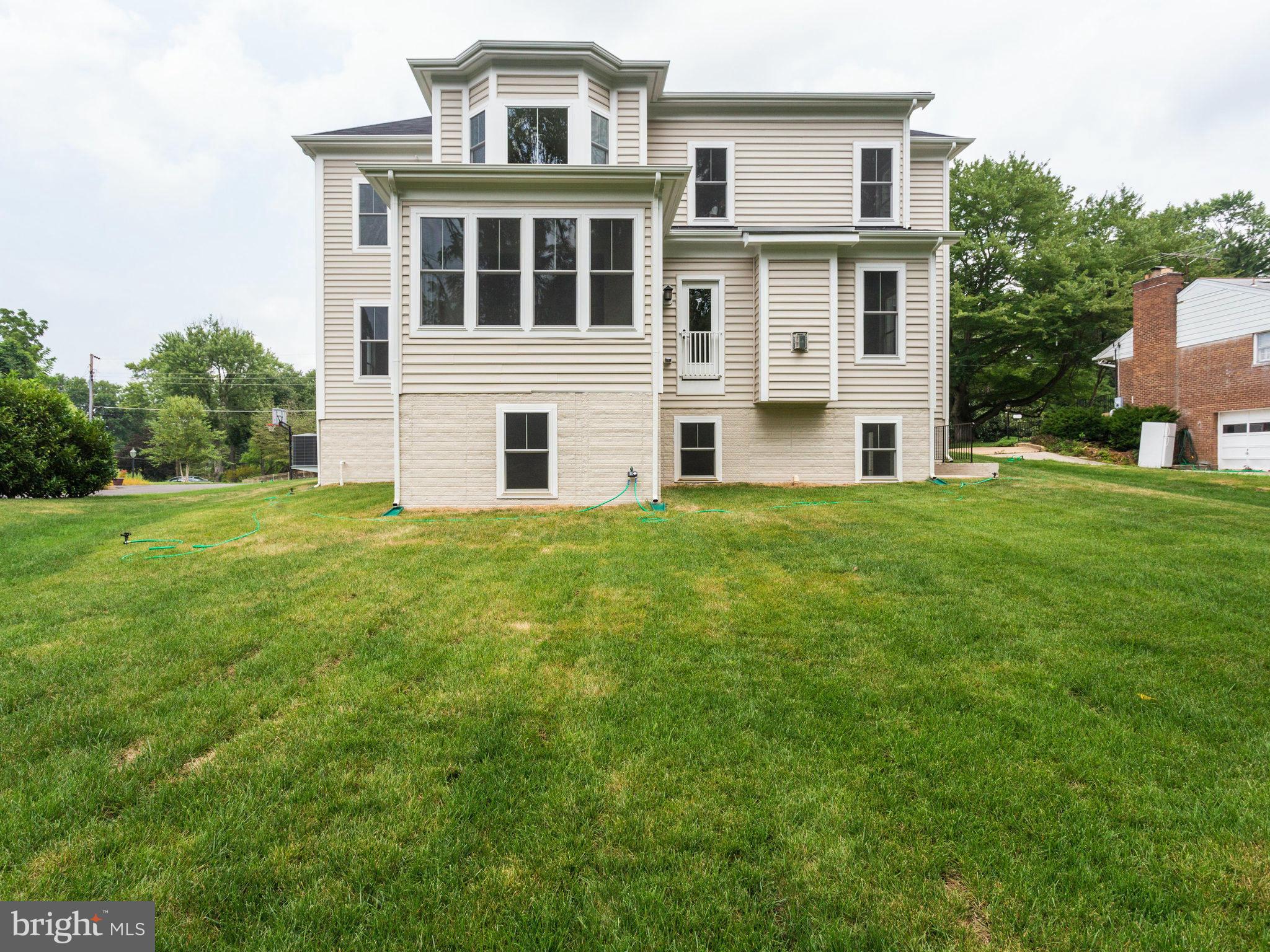 WEST LANGLEY - Residential