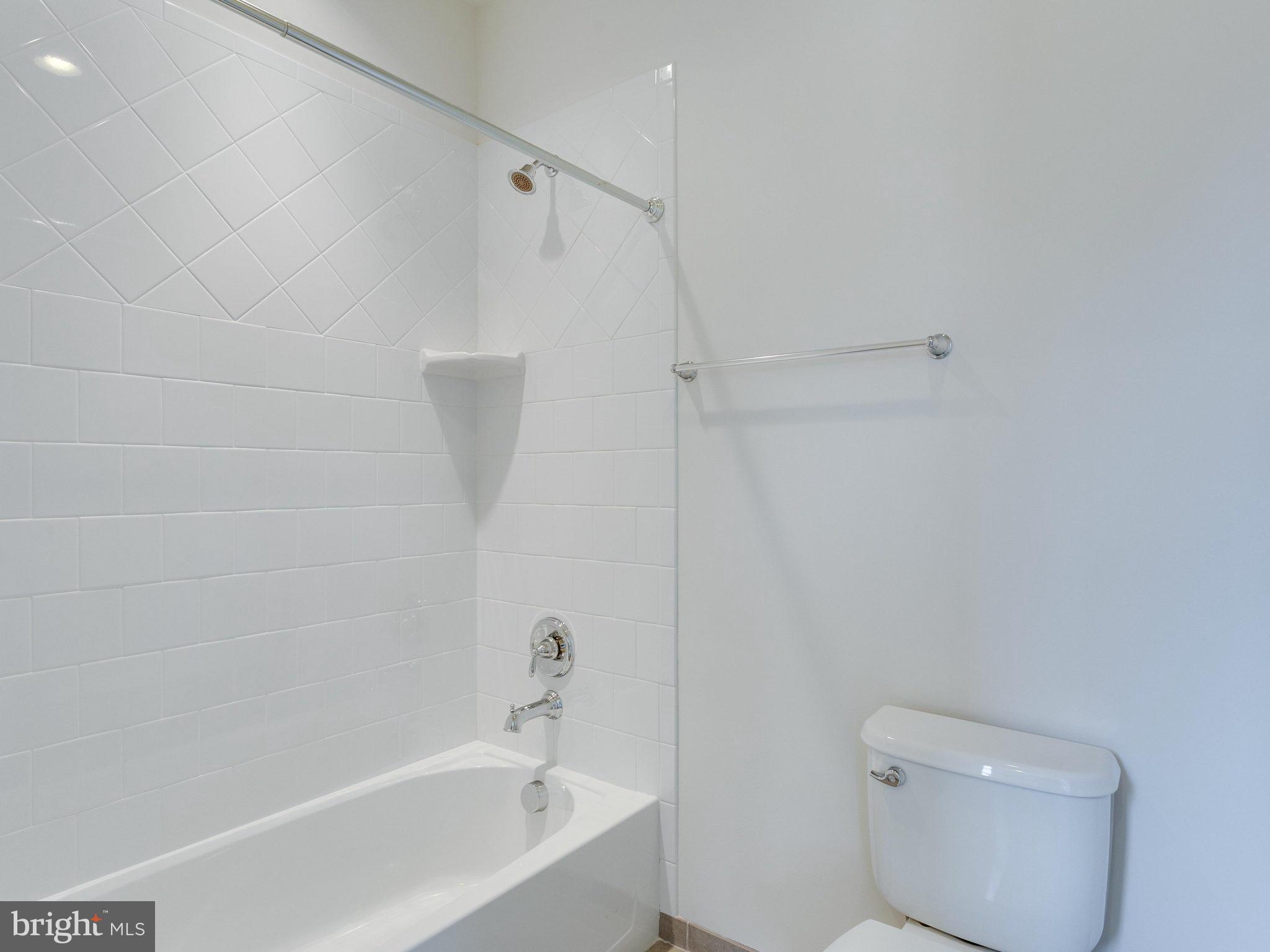 WEST LANGLEY - Residential