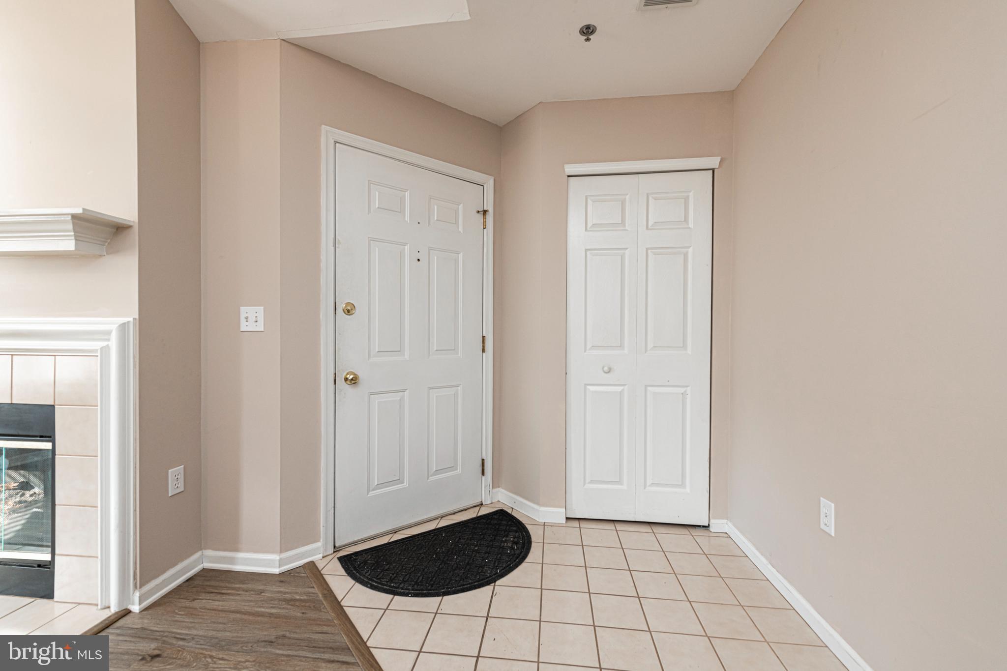 VILLAS AT FRENCH C - Residential