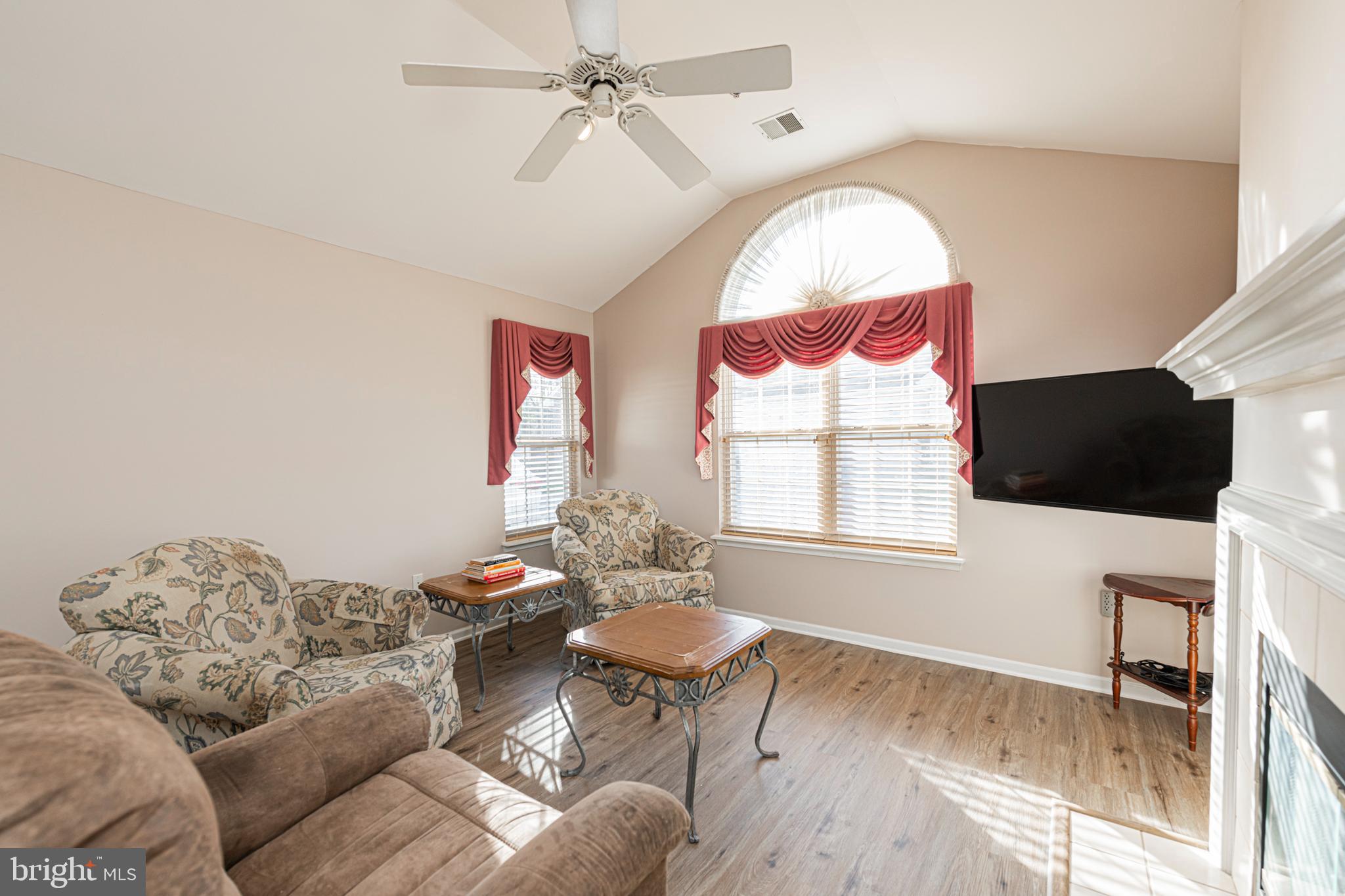 VILLAS AT FRENCH C - Residential