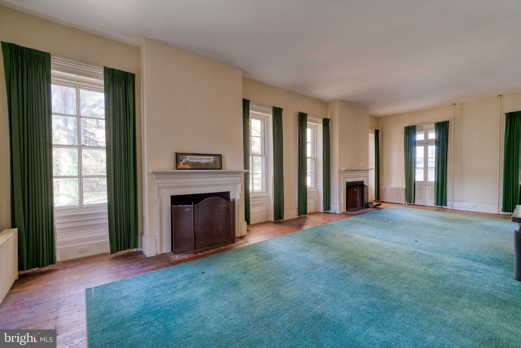 EARLEVILLE - Residential