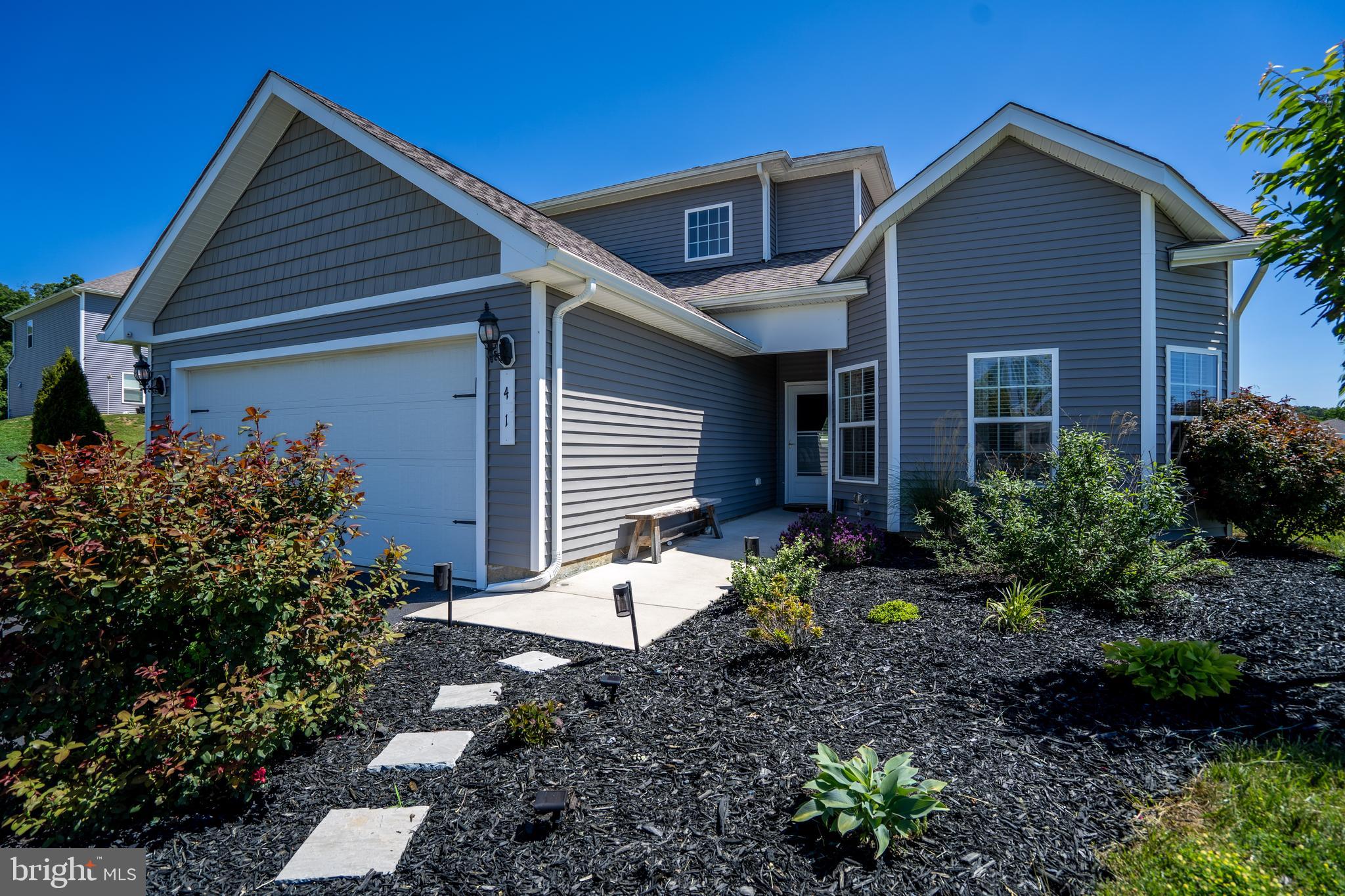 BROOKFIELD - Residential