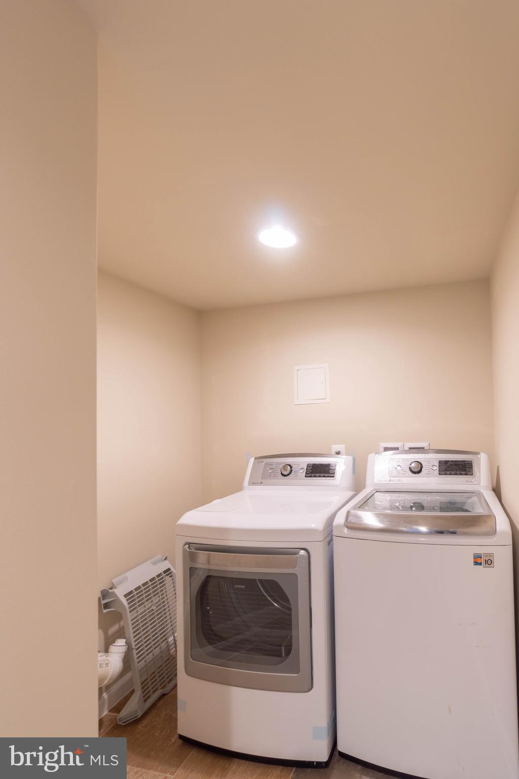 CROSS CREEK CLUB - Residential