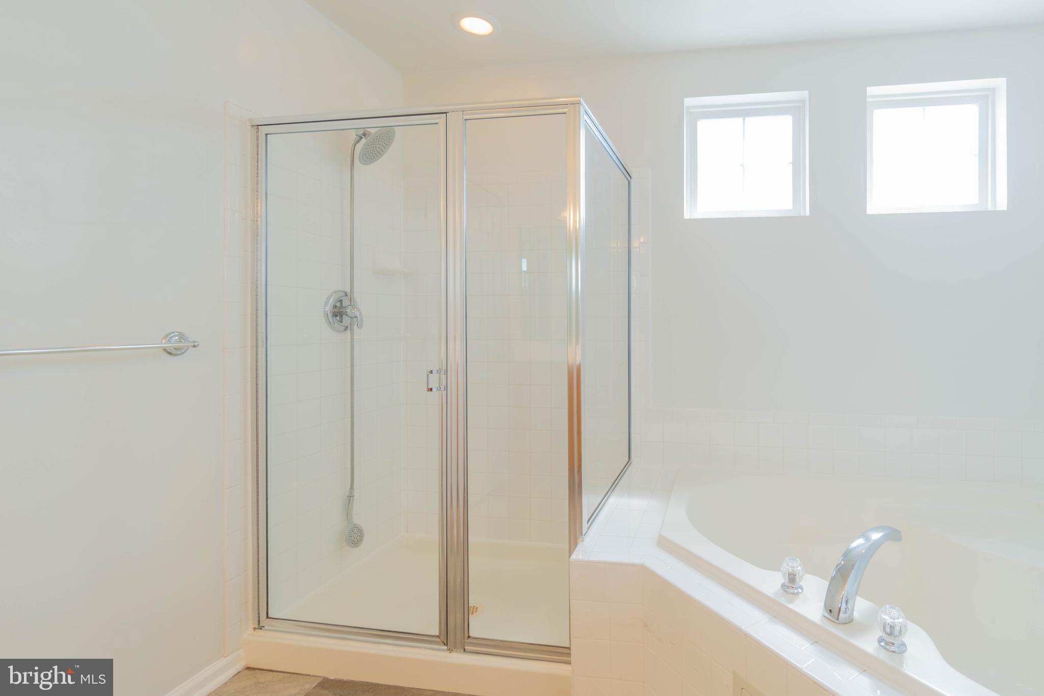 CROSS CREEK CLUB - Residential