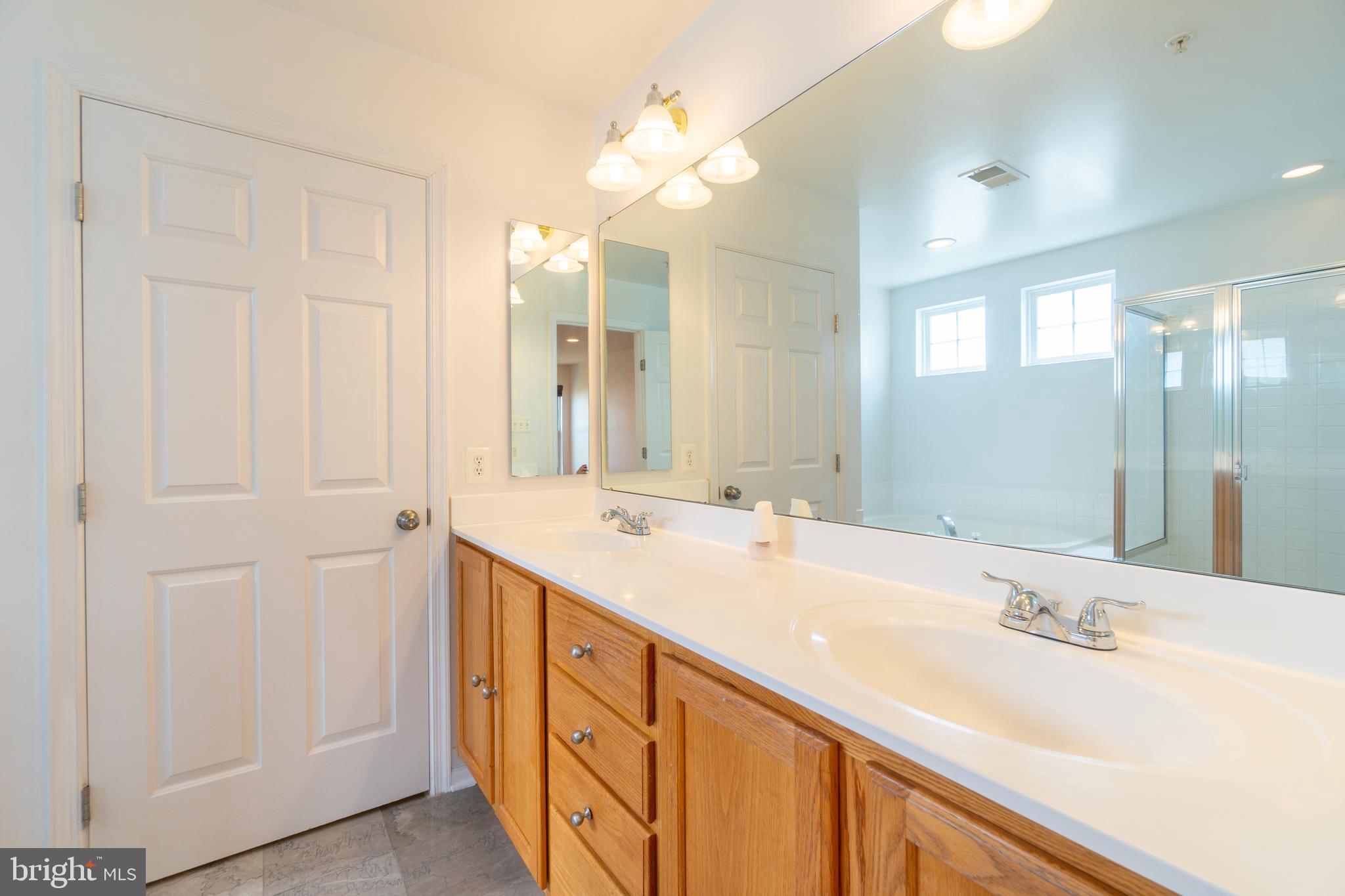 CROSS CREEK CLUB - Residential