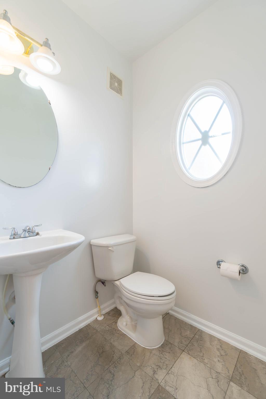 CROSS CREEK CLUB - Residential