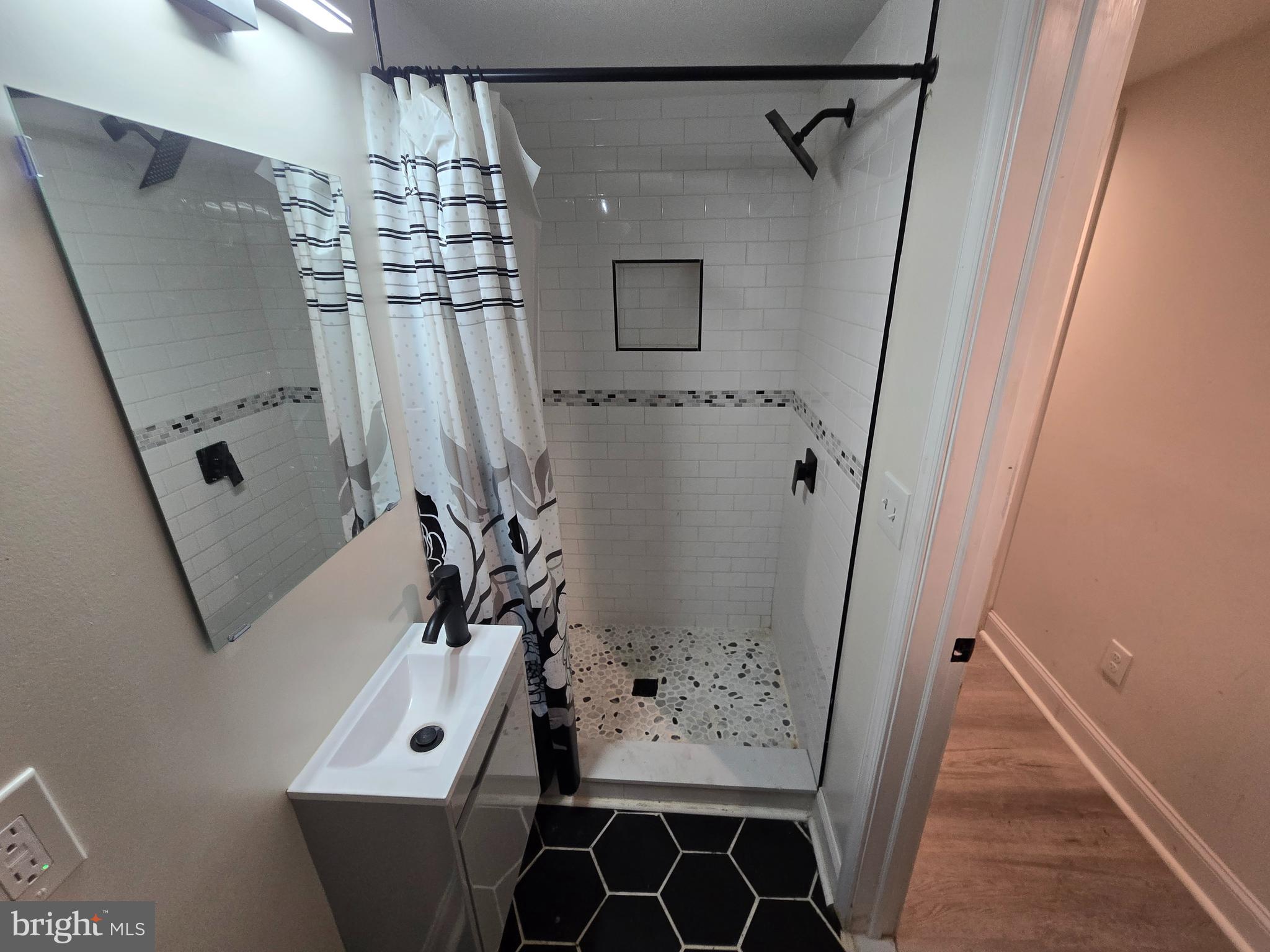 BURLEITH - LEIGHTON - Residential