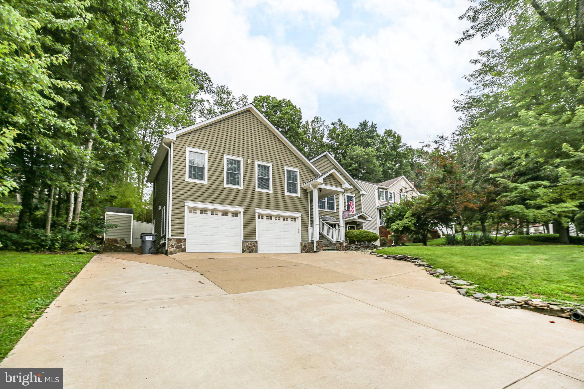 2409 HARPOON DRIVE
