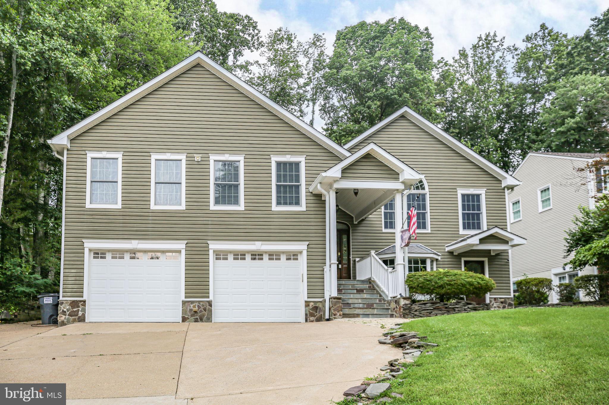 2409 HARPOON DRIVE