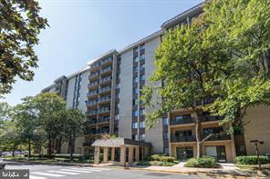 WOODLAKE TOWERS - Residential Lease