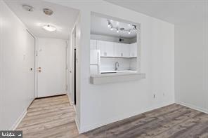 WOODLAKE TOWERS - Residential Lease