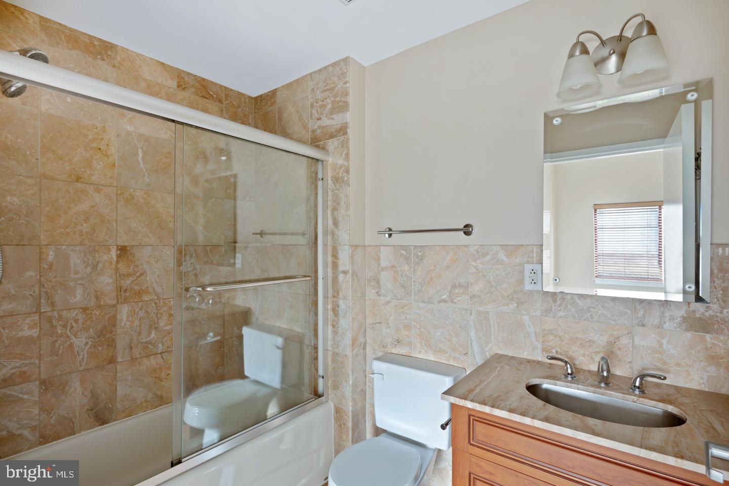 MANAYUNK - Residential Lease
