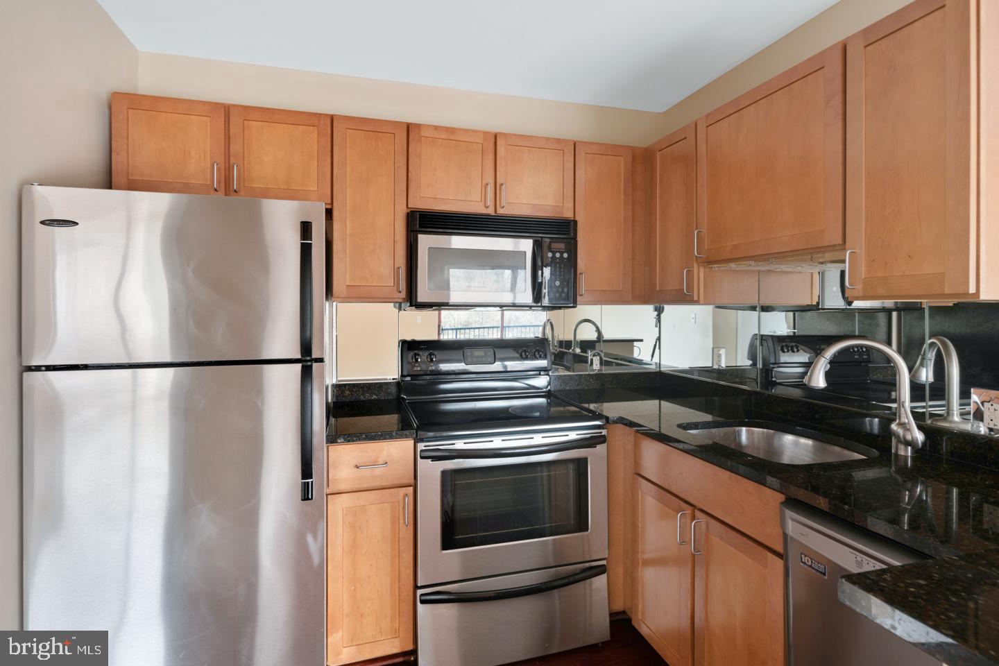 MANAYUNK - Residential Lease