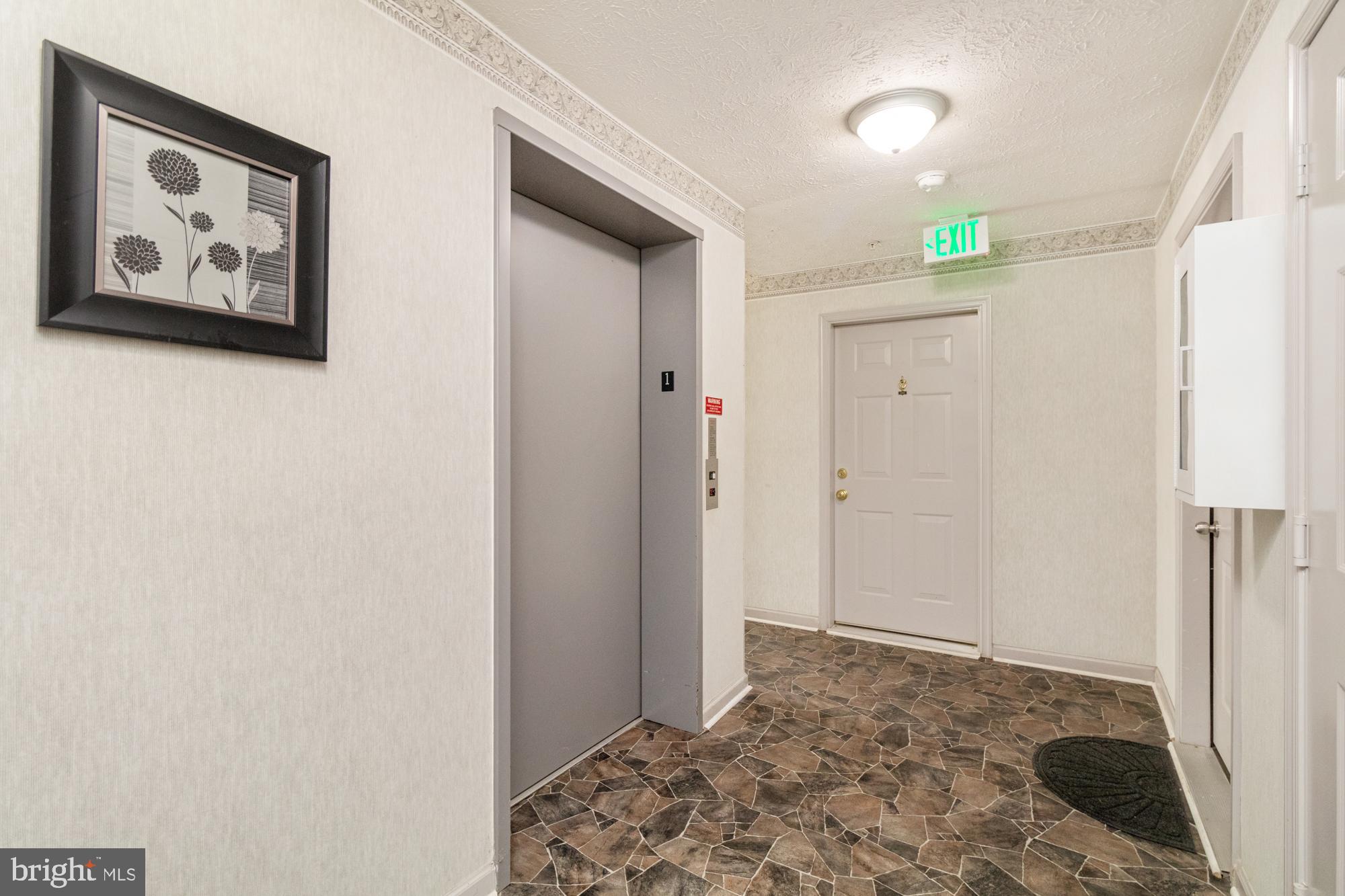 DEVONSHIRE AT WHITEMARSH - Residential