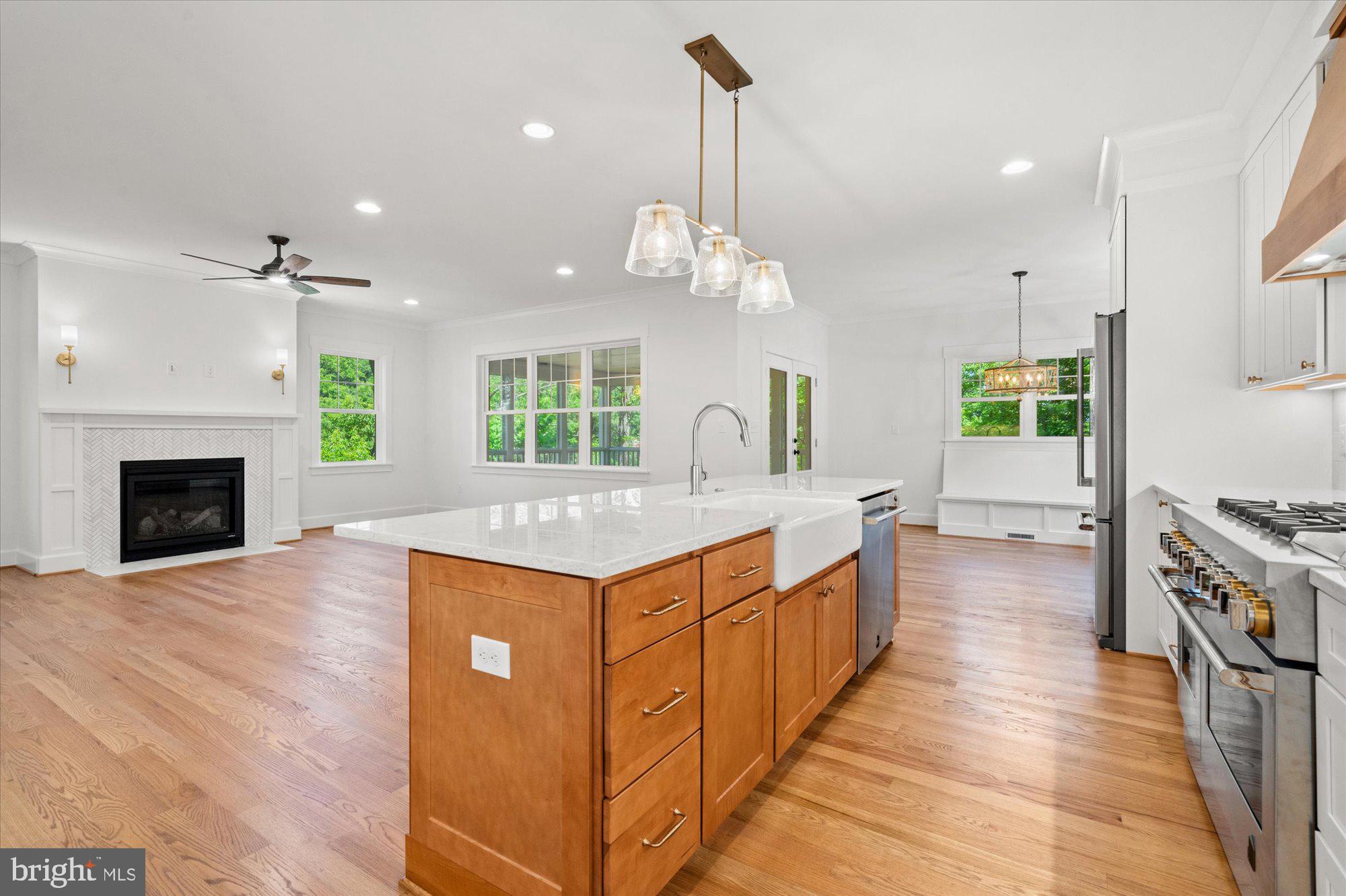 BEVERLEY HILLS - Residential