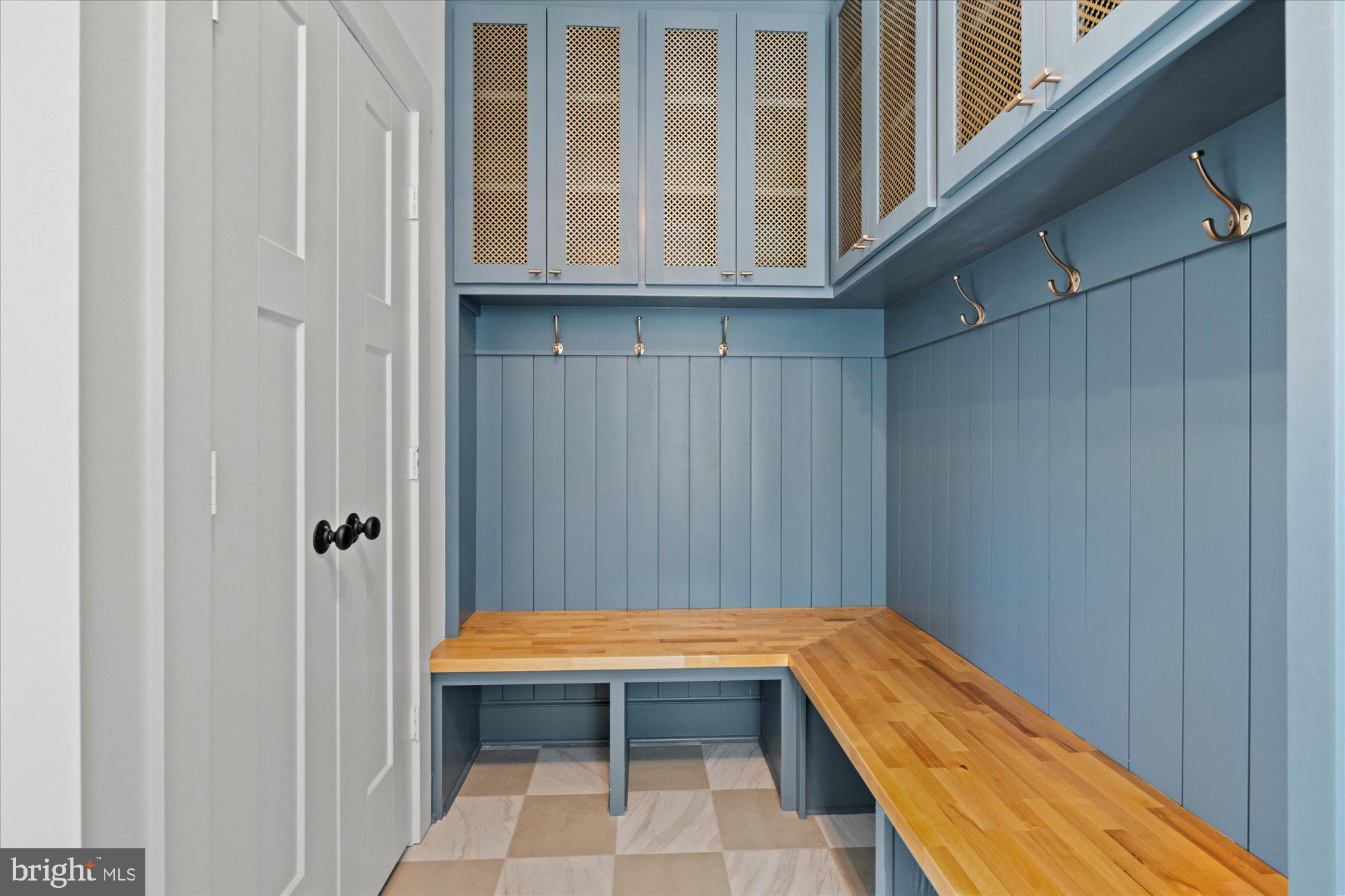 BEVERLEY HILLS - Residential