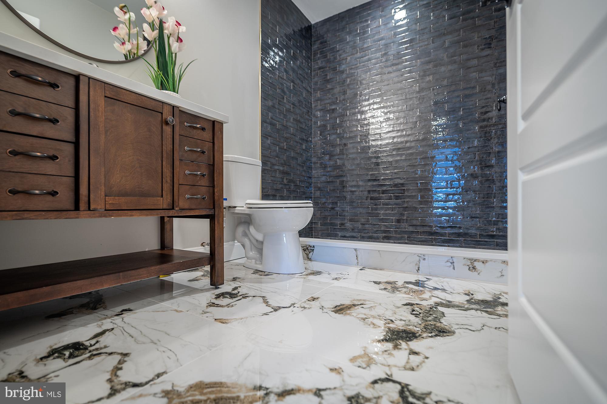 BREWERS HILL - Residential