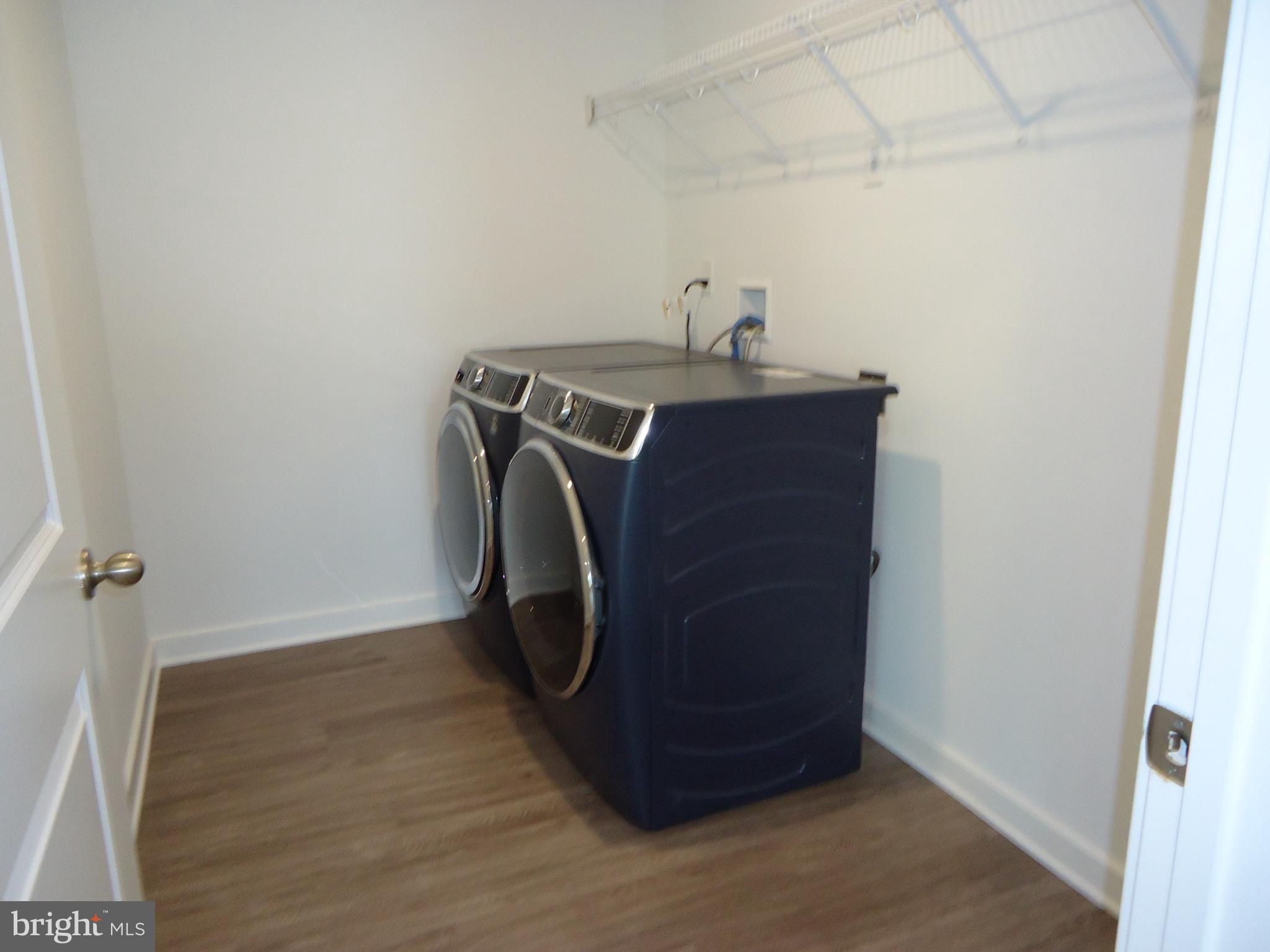 CARDINAL POINTE - Residential