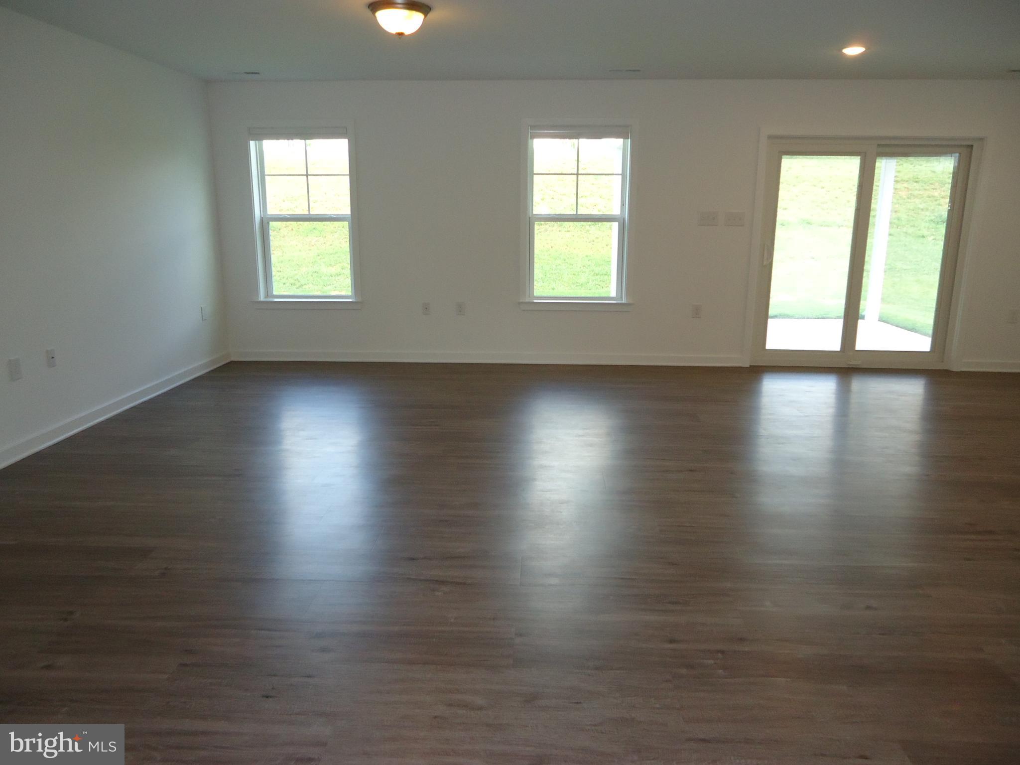 CARDINAL POINTE - Residential