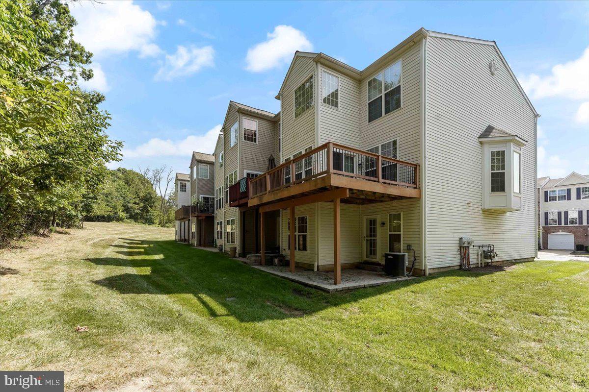 LONGFORD CROSSING - Residential Lease