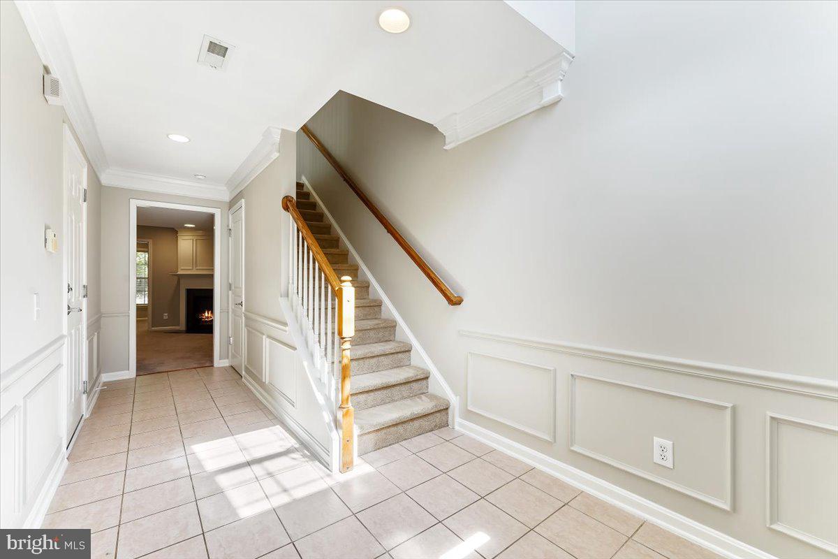 LONGFORD CROSSING - Residential Lease