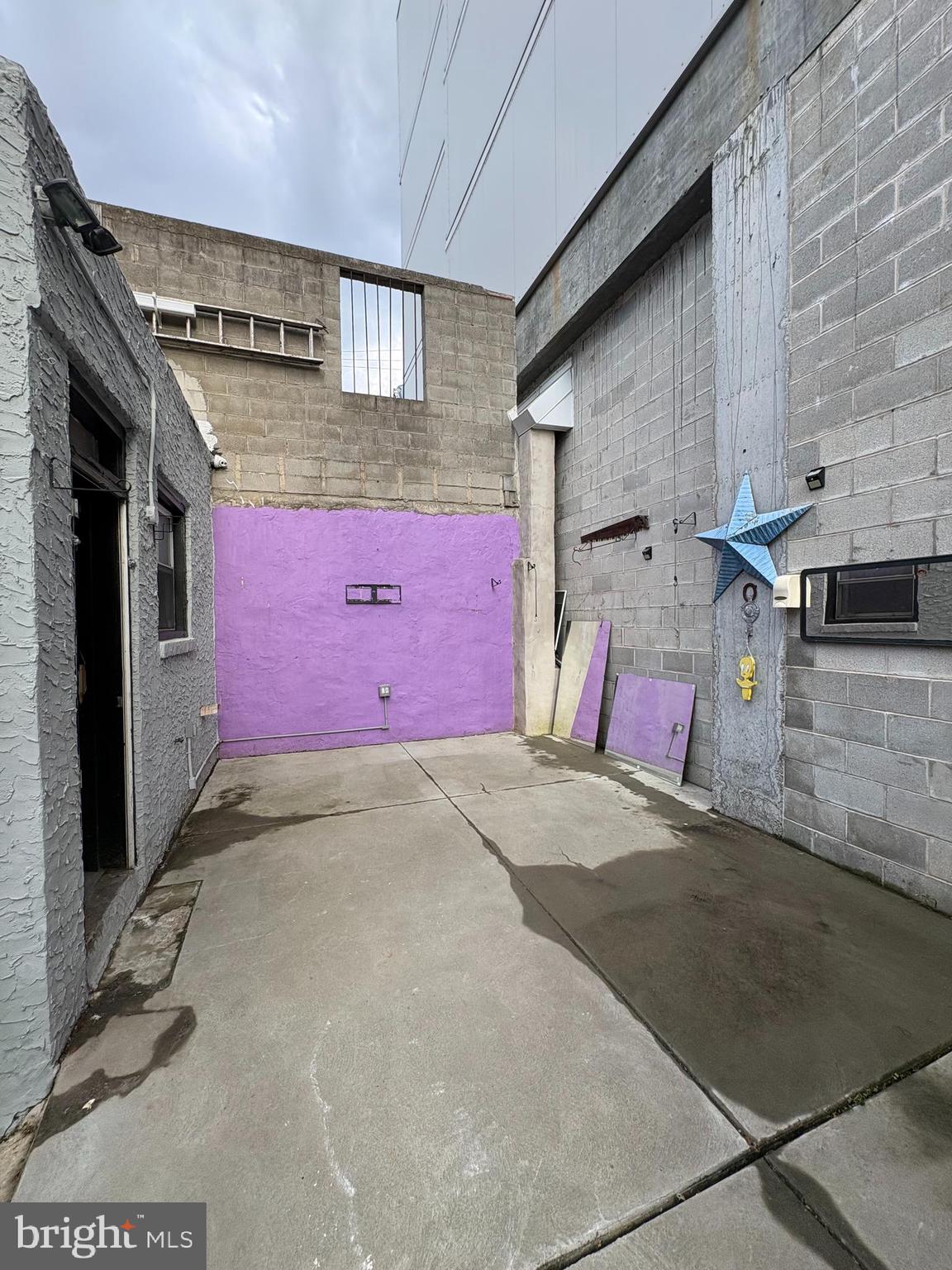 PHILADELPHIA (NORTH) - Residential