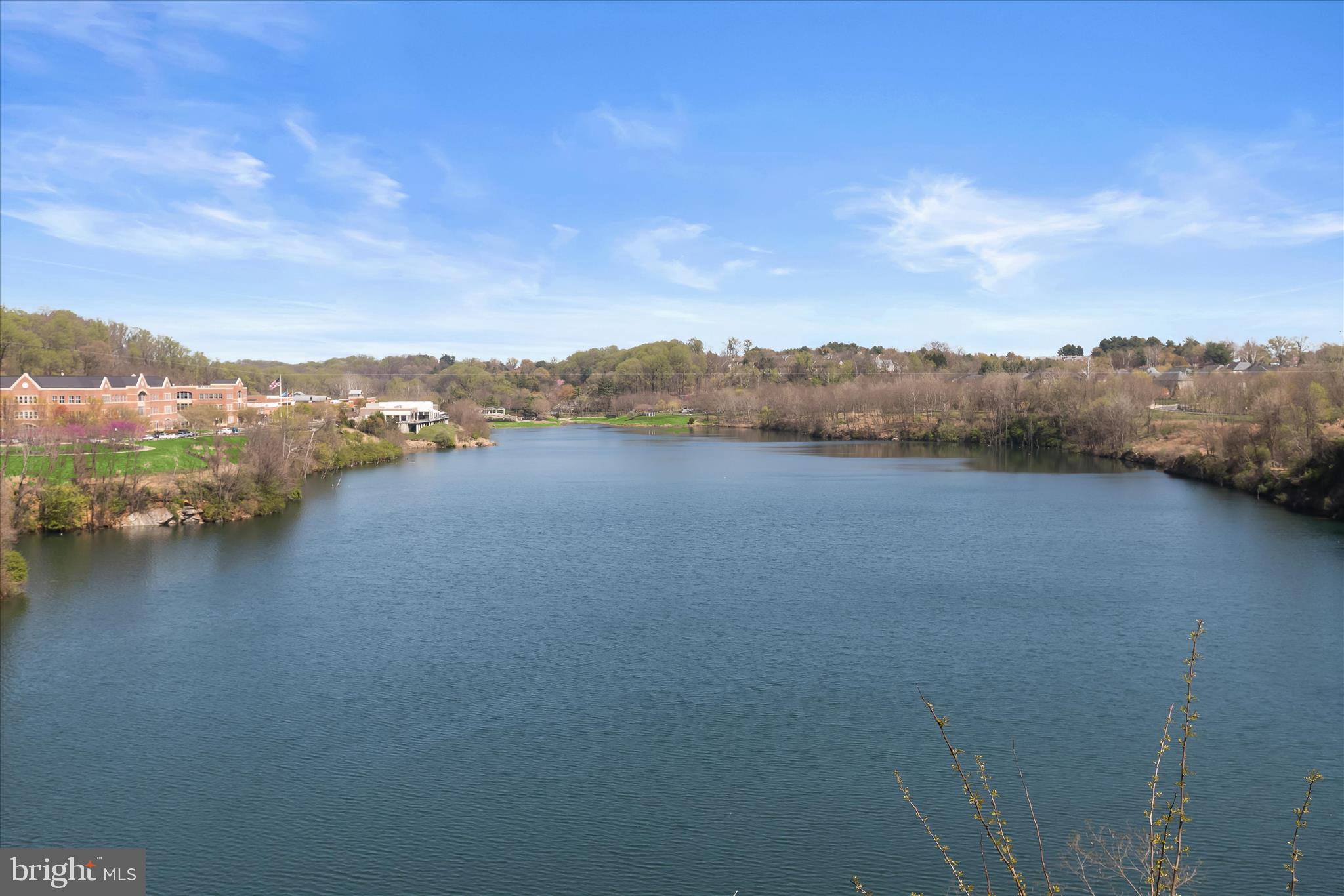 THE BLUFFS AT QUARRY LAKE - Residential