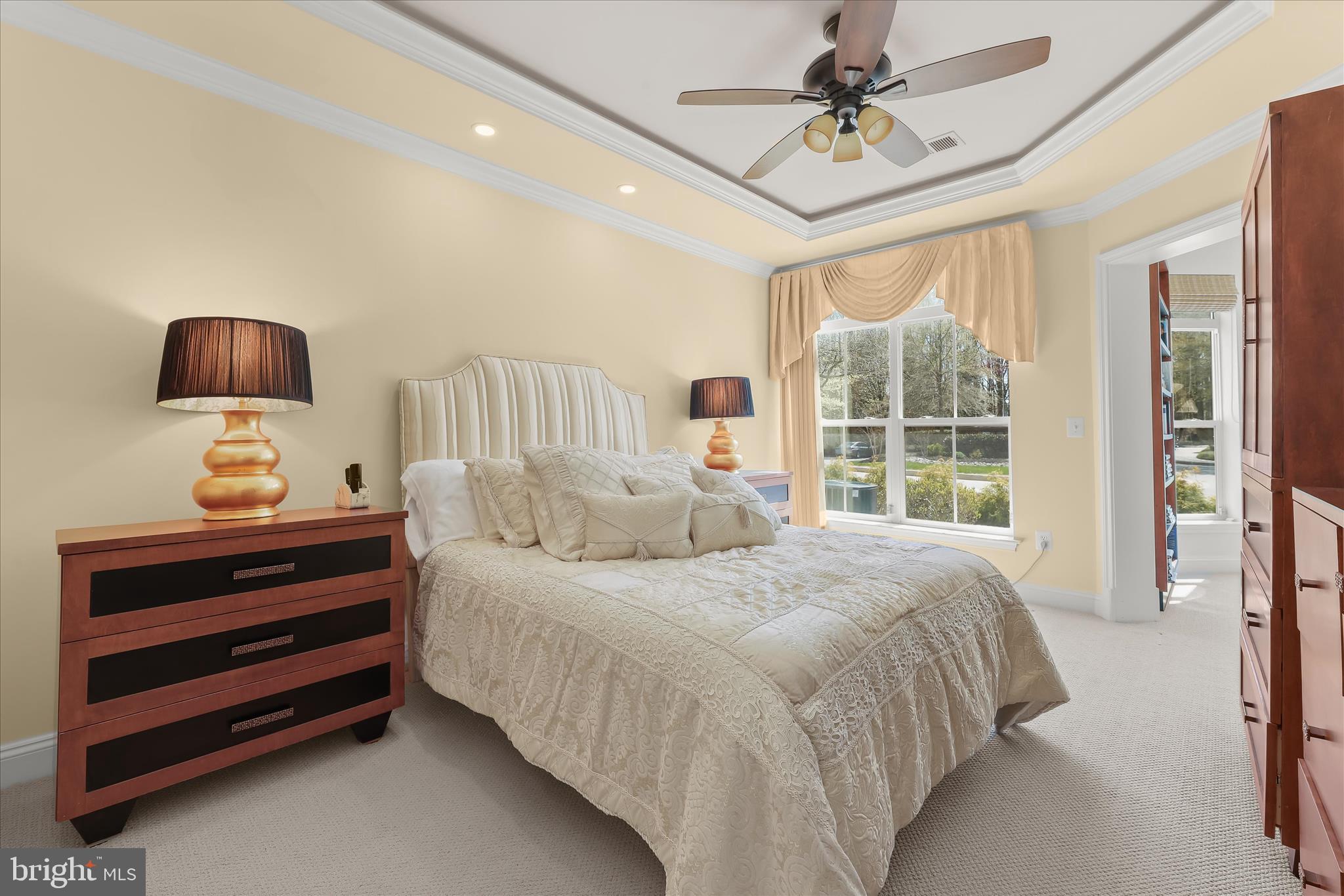 THE BLUFFS AT QUARRY LAKE - Residential