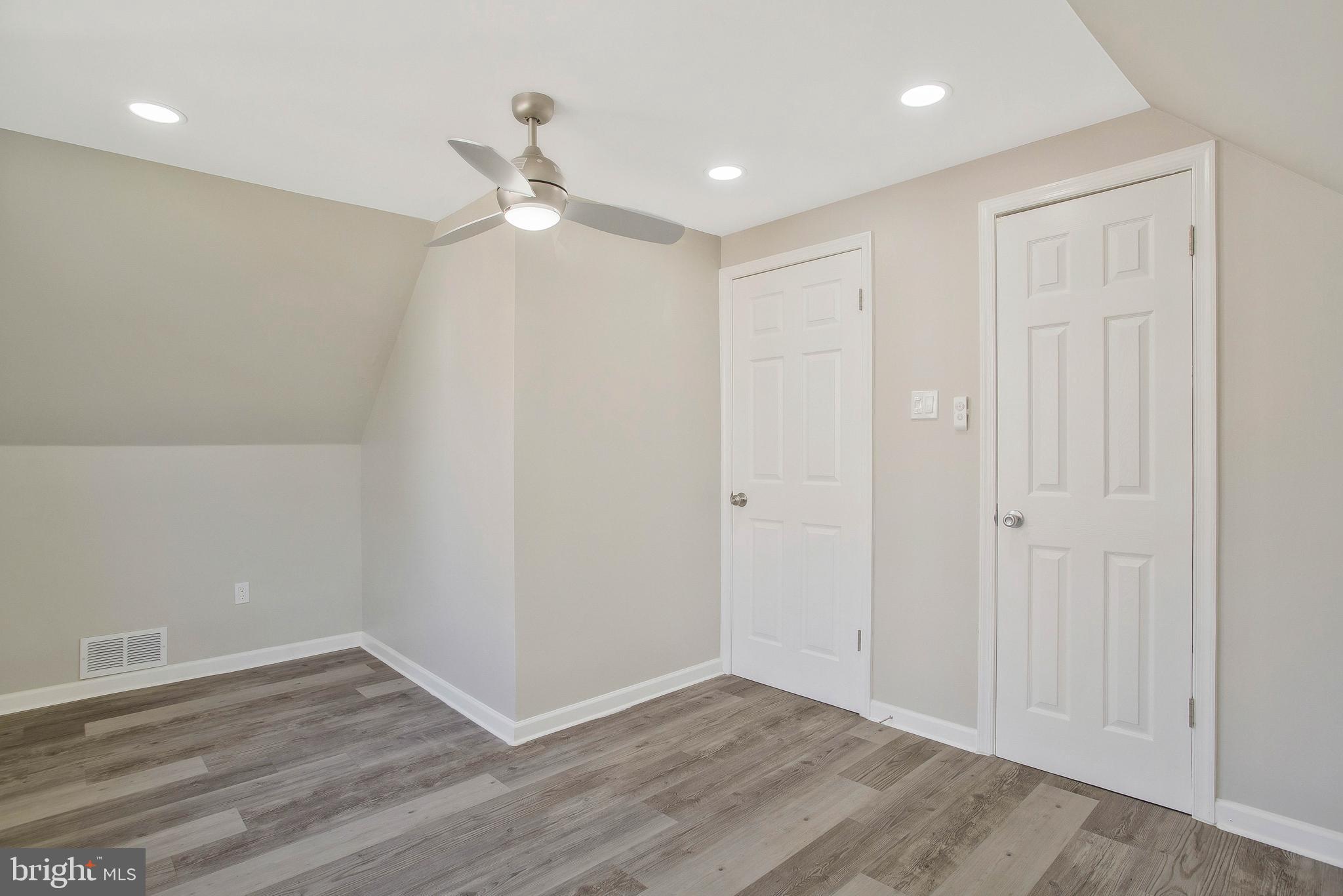 YORKTOWN AT BELAIR - Residential