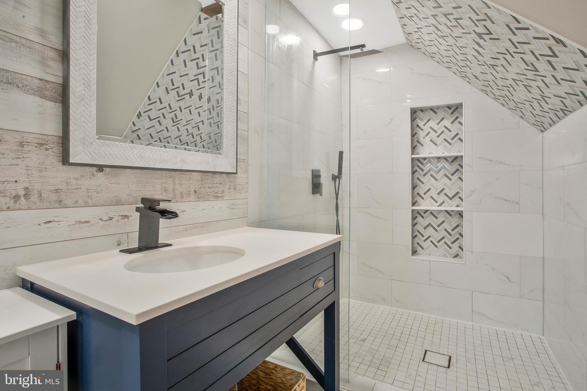 YORKTOWN AT BELAIR - Residential