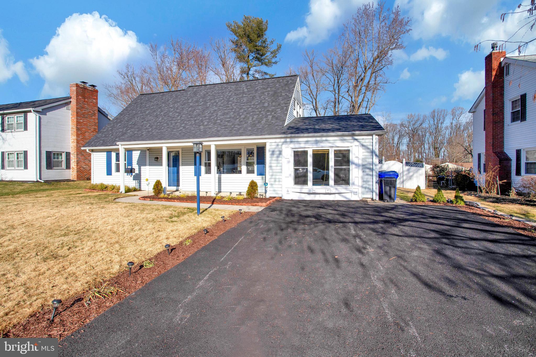 YORKTOWN AT BELAIR - Residential