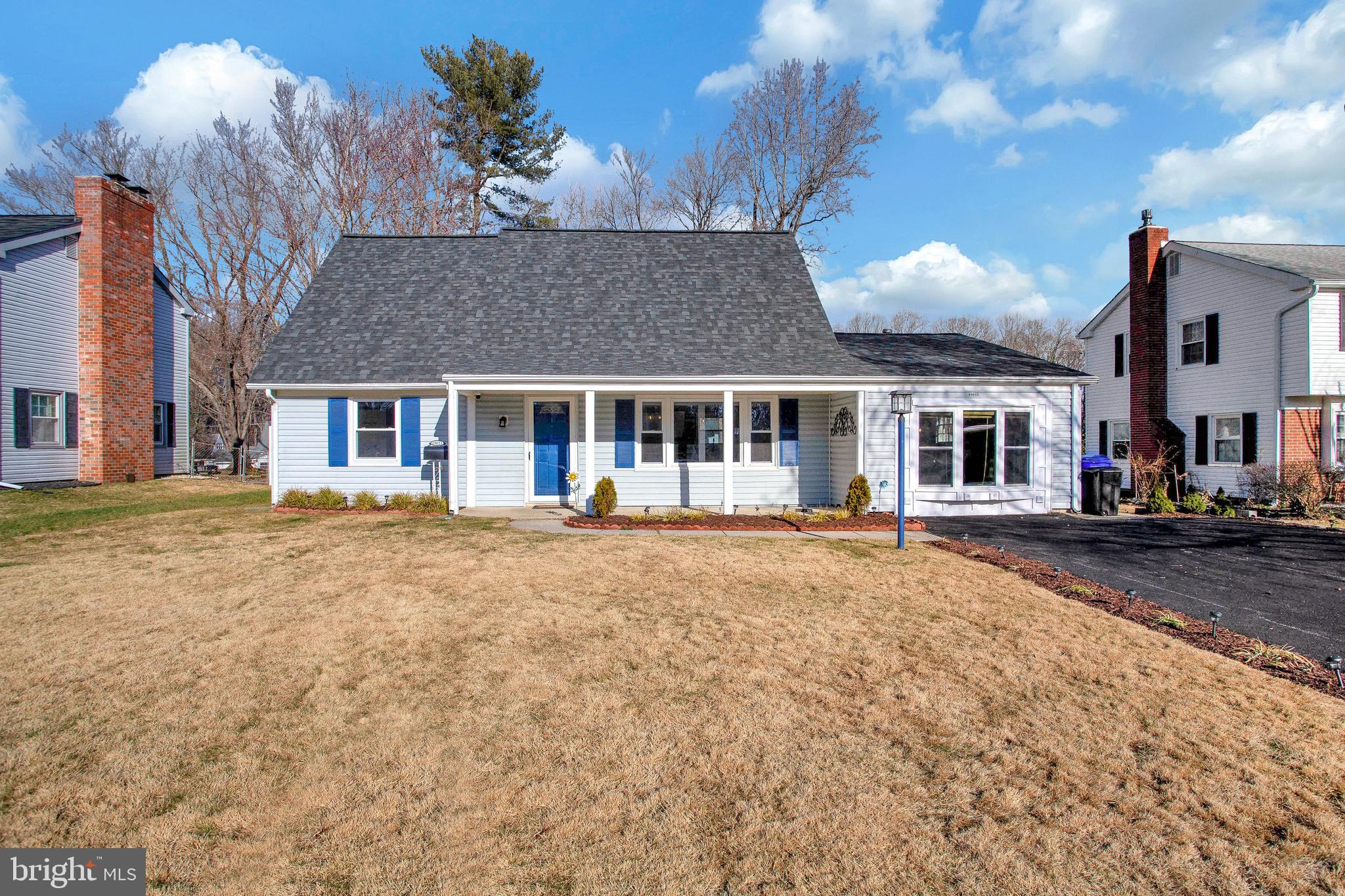 YORKTOWN AT BELAIR - Residential