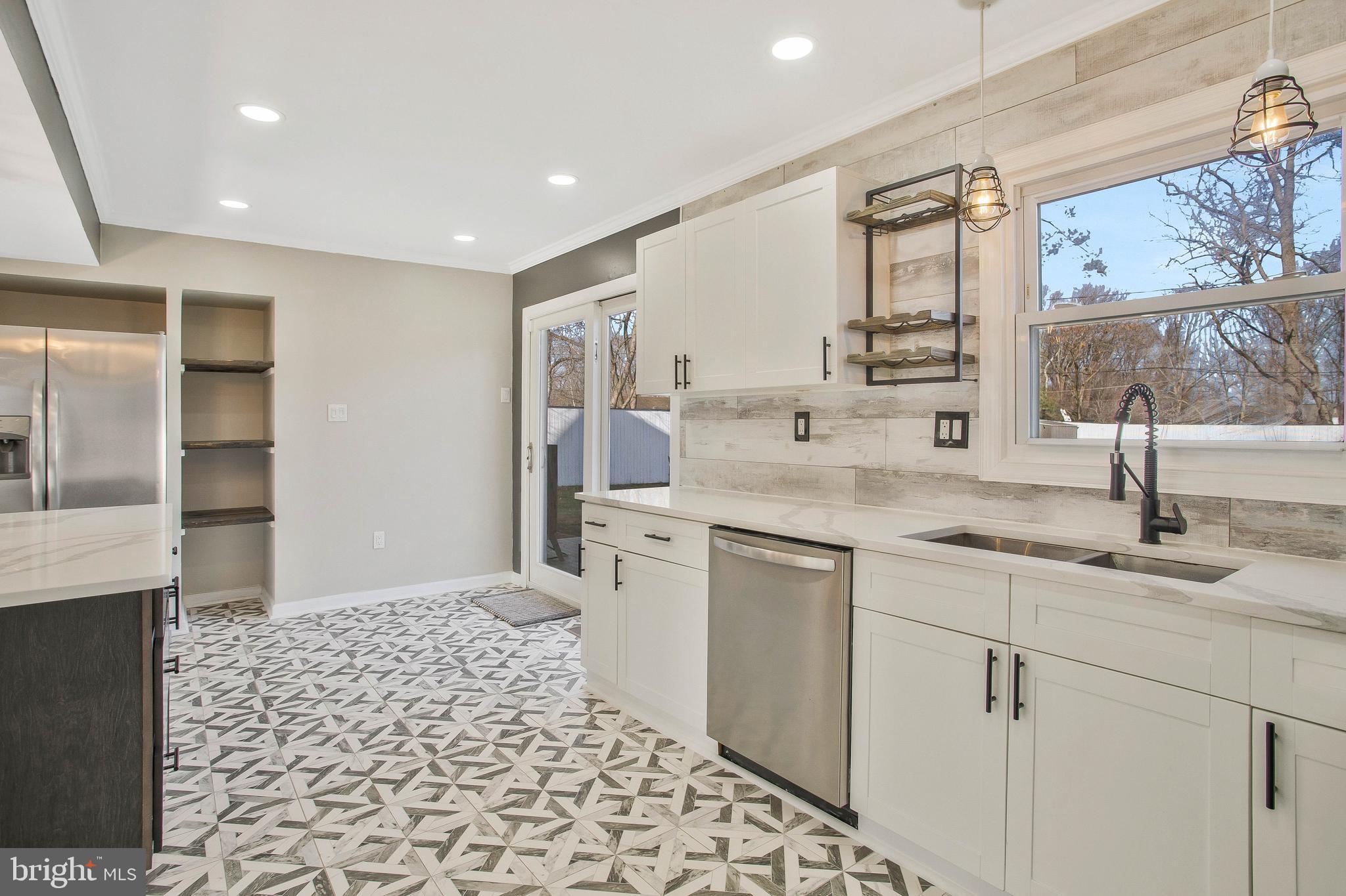 YORKTOWN AT BELAIR - Residential