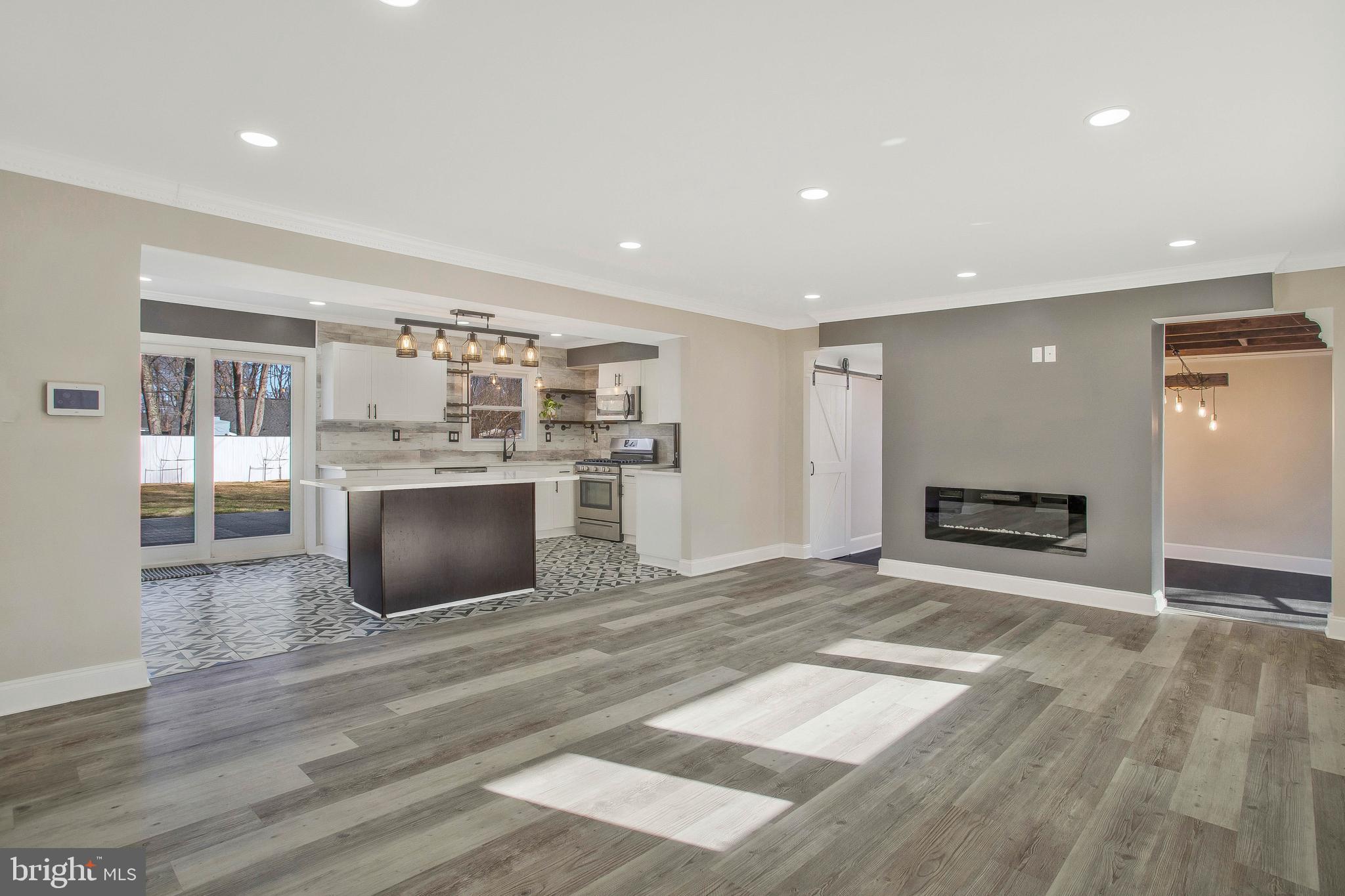 YORKTOWN AT BELAIR - Residential