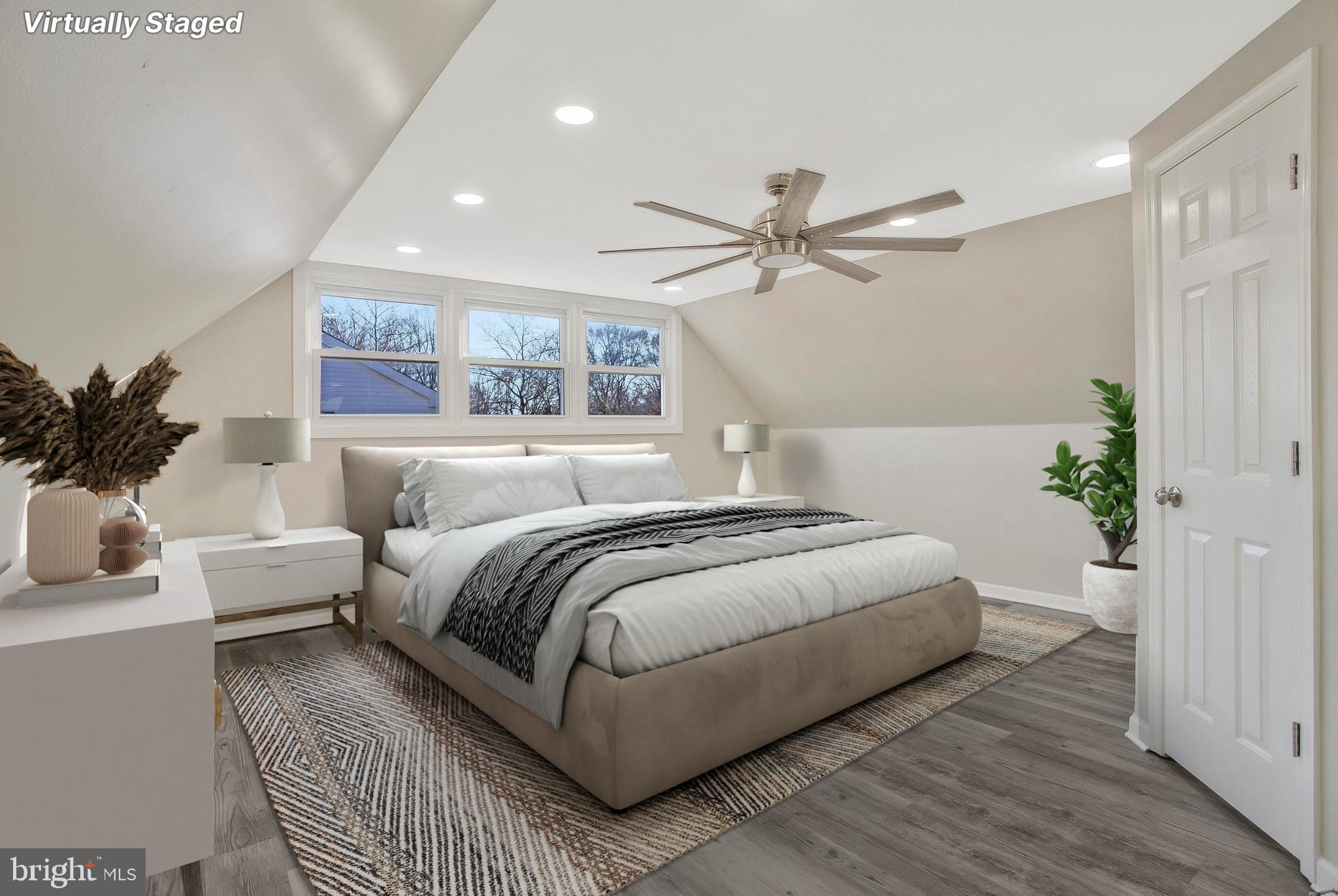 YORKTOWN AT BELAIR - Residential