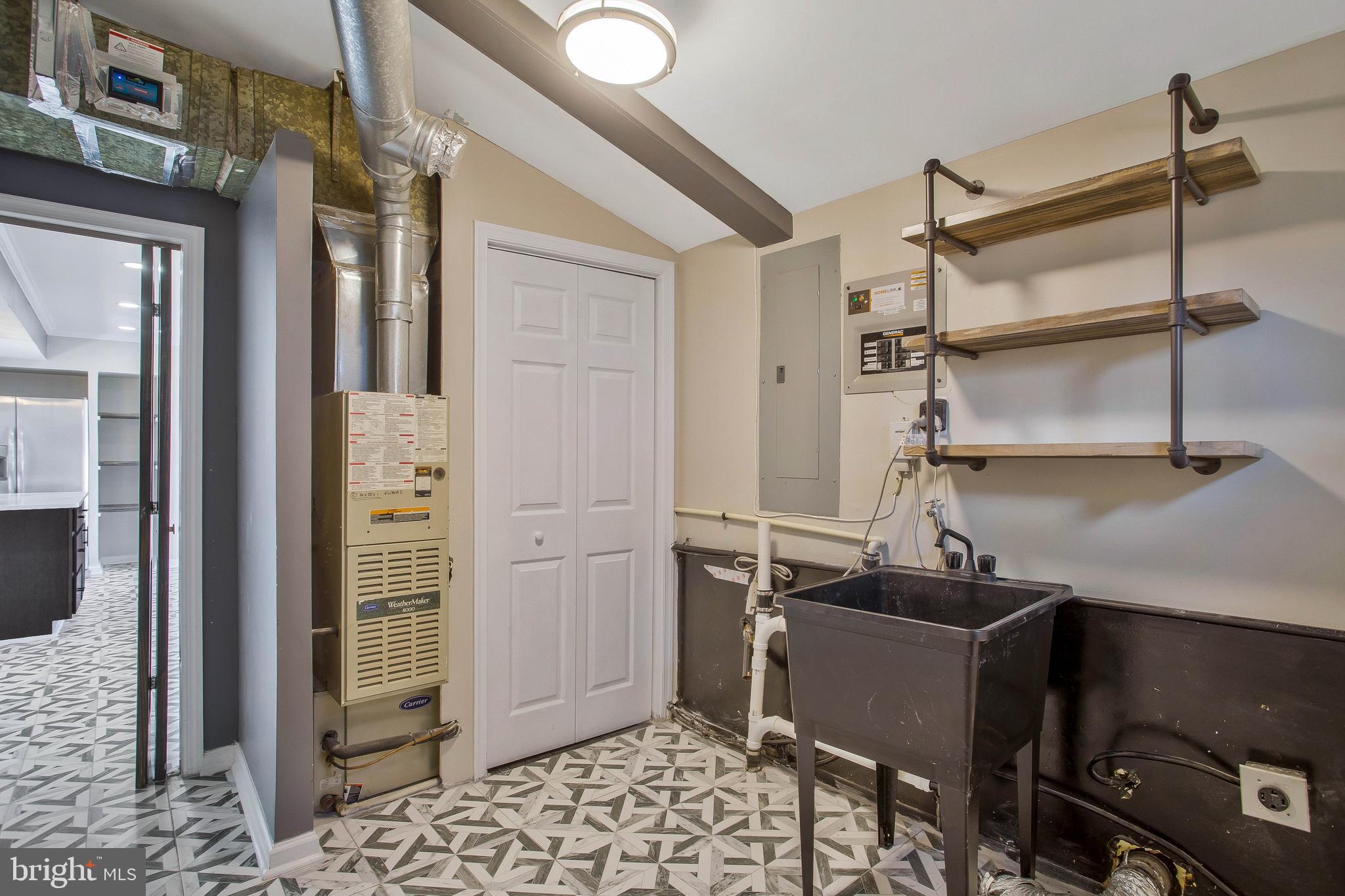 YORKTOWN AT BELAIR - Residential