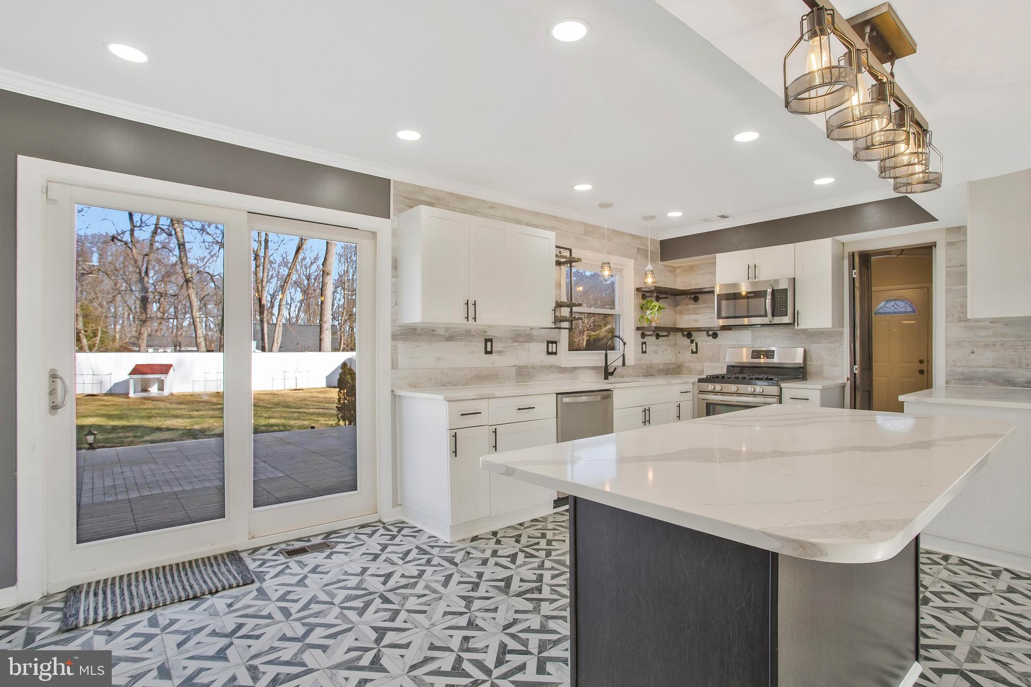 YORKTOWN AT BELAIR - Residential