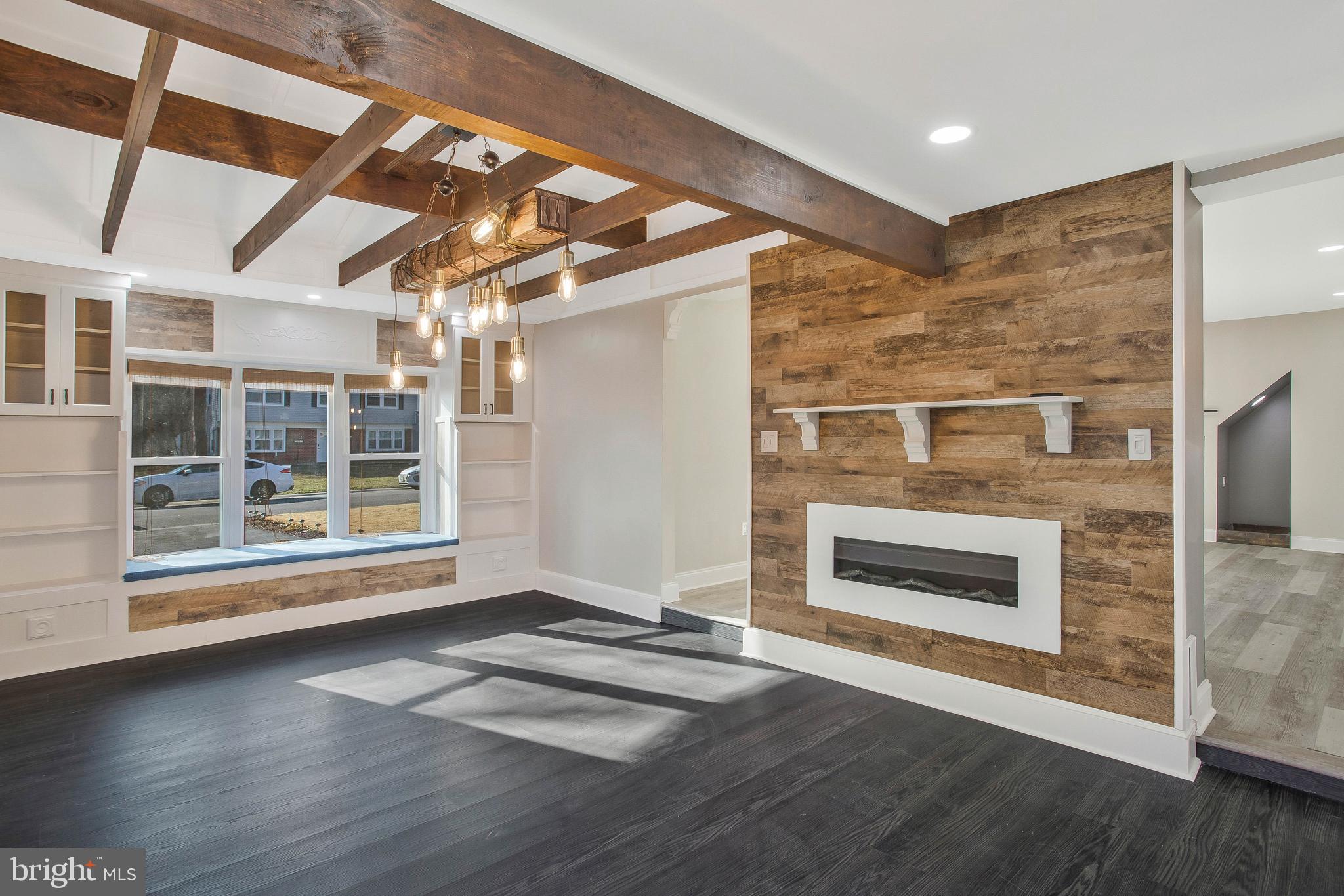 YORKTOWN AT BELAIR - Residential