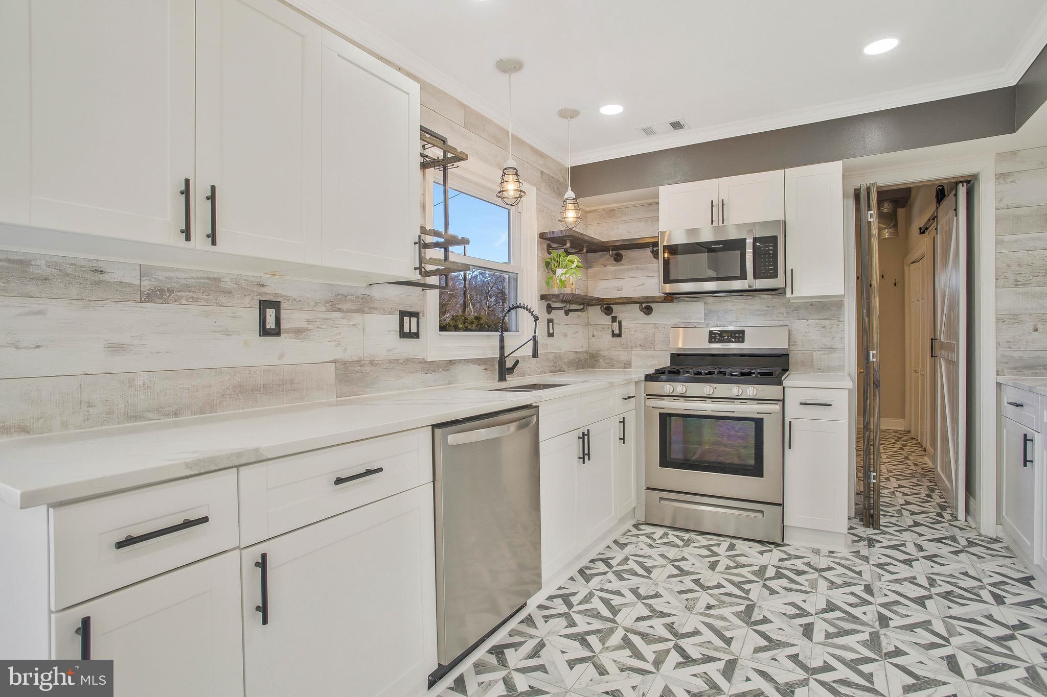 YORKTOWN AT BELAIR - Residential